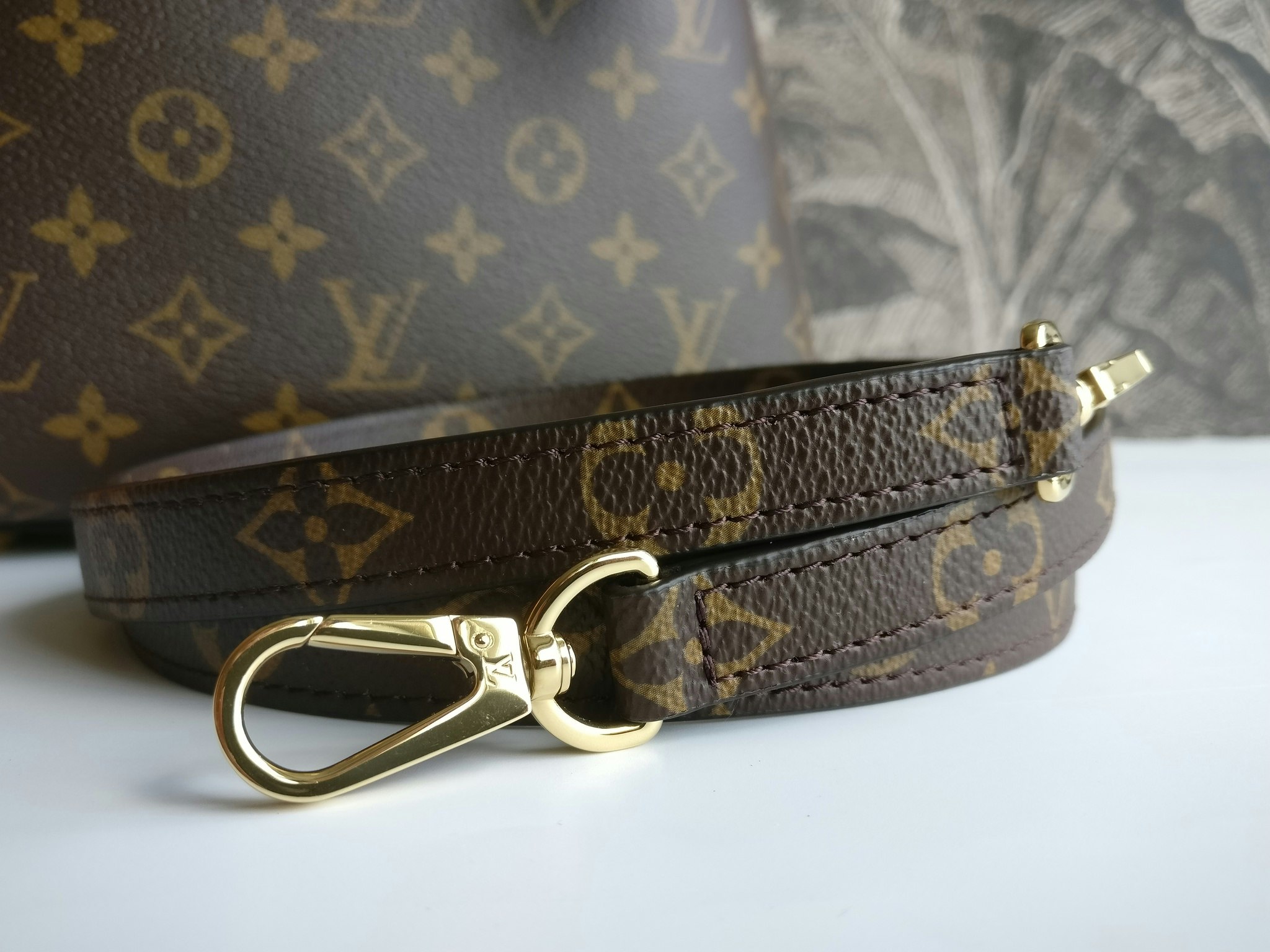 Louis Vuitton Montaigne BB