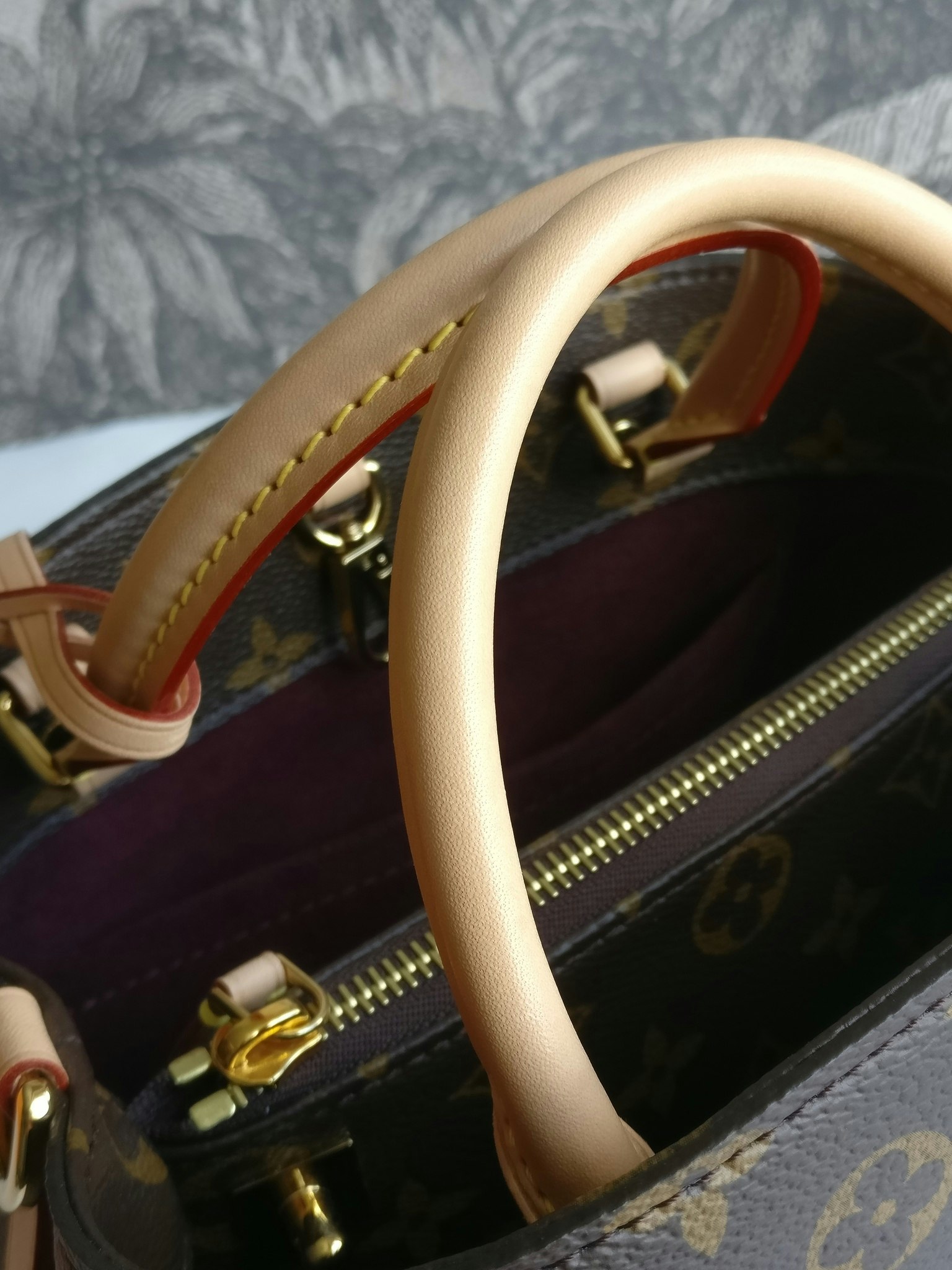 Louis Vuitton Montaigne BB