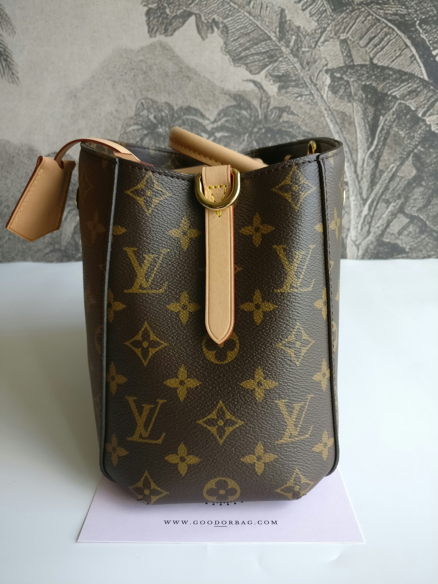 Louis Vuitton Montaigne BB