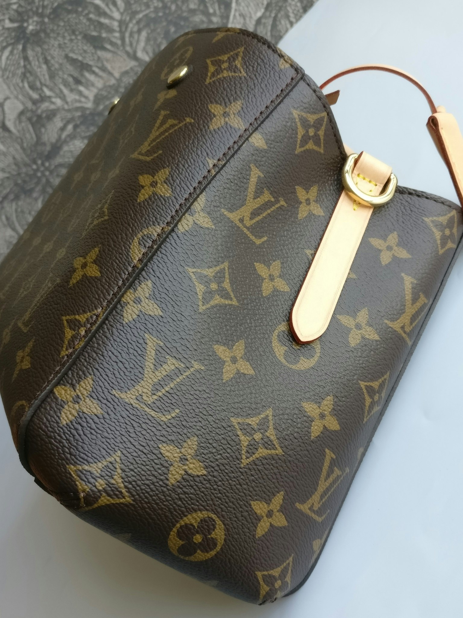 Louis Vuitton Montaigne BB