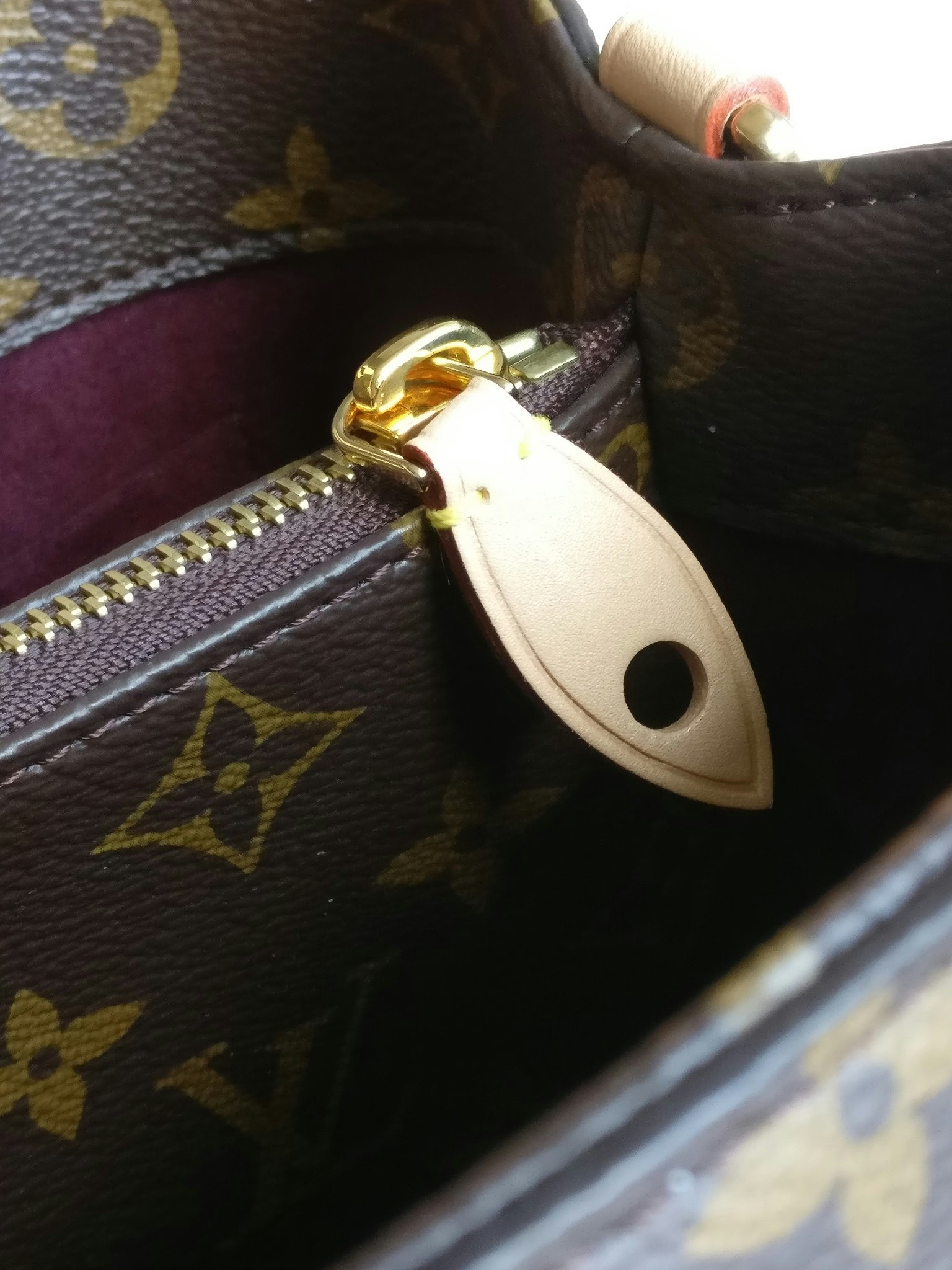 Louis Vuitton Montaigne BB