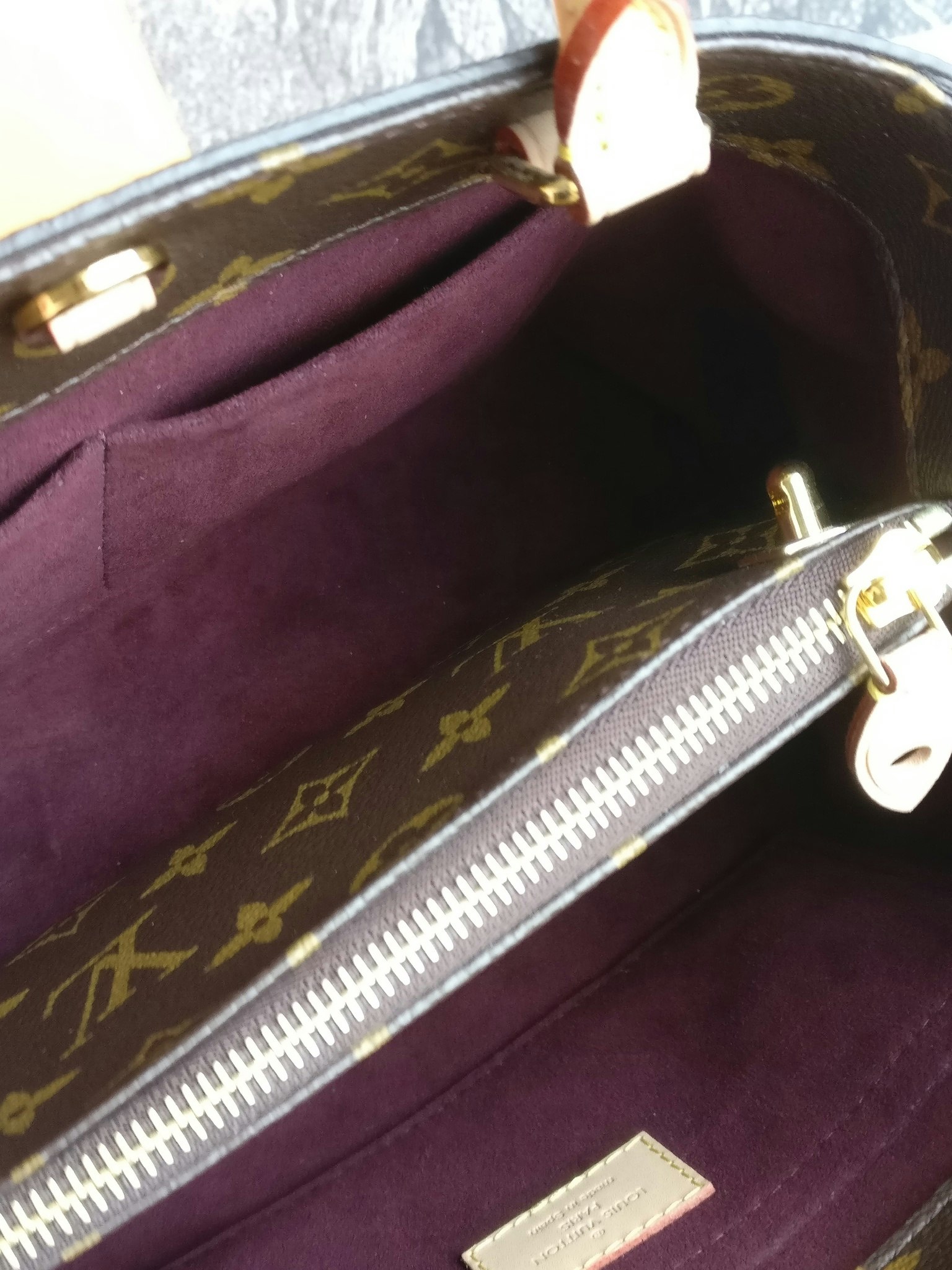 Louis Vuitton Montaigne BB