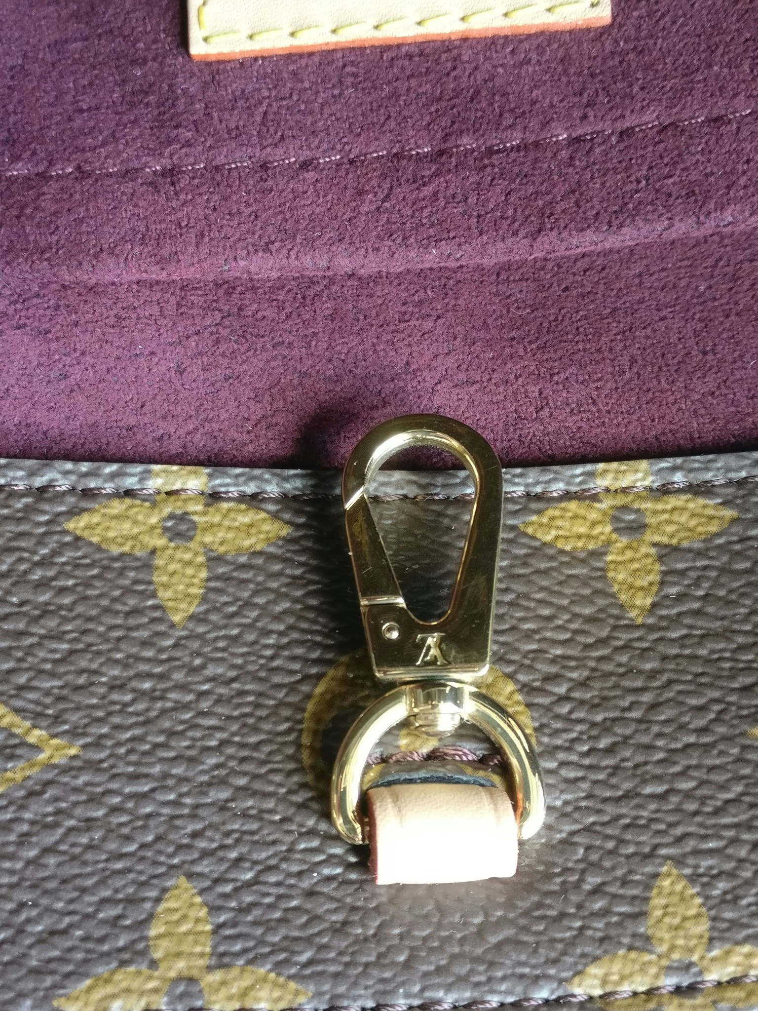 Louis Vuitton Montaigne BB