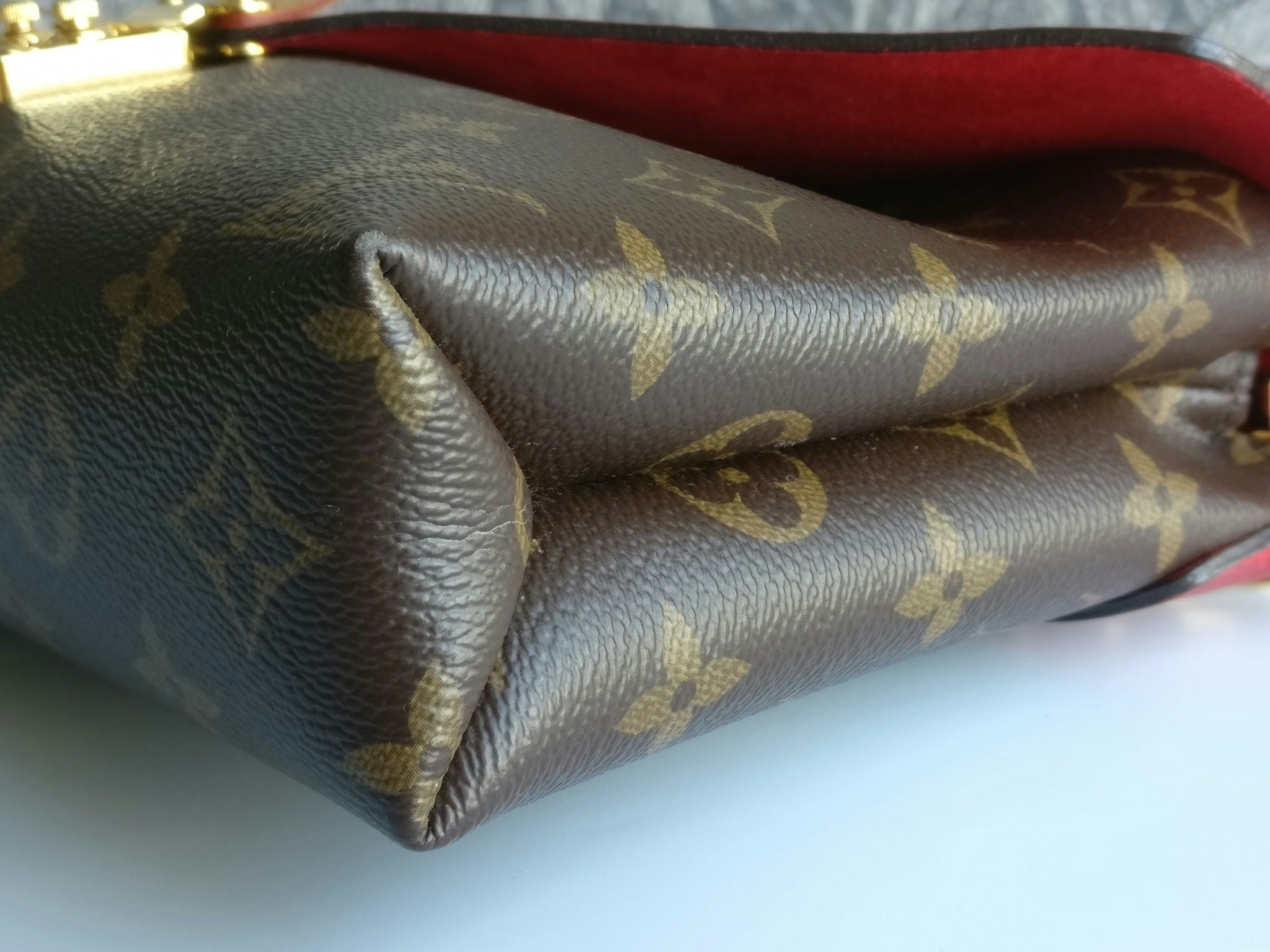 Louis Vuitton Pallas Chain Bag