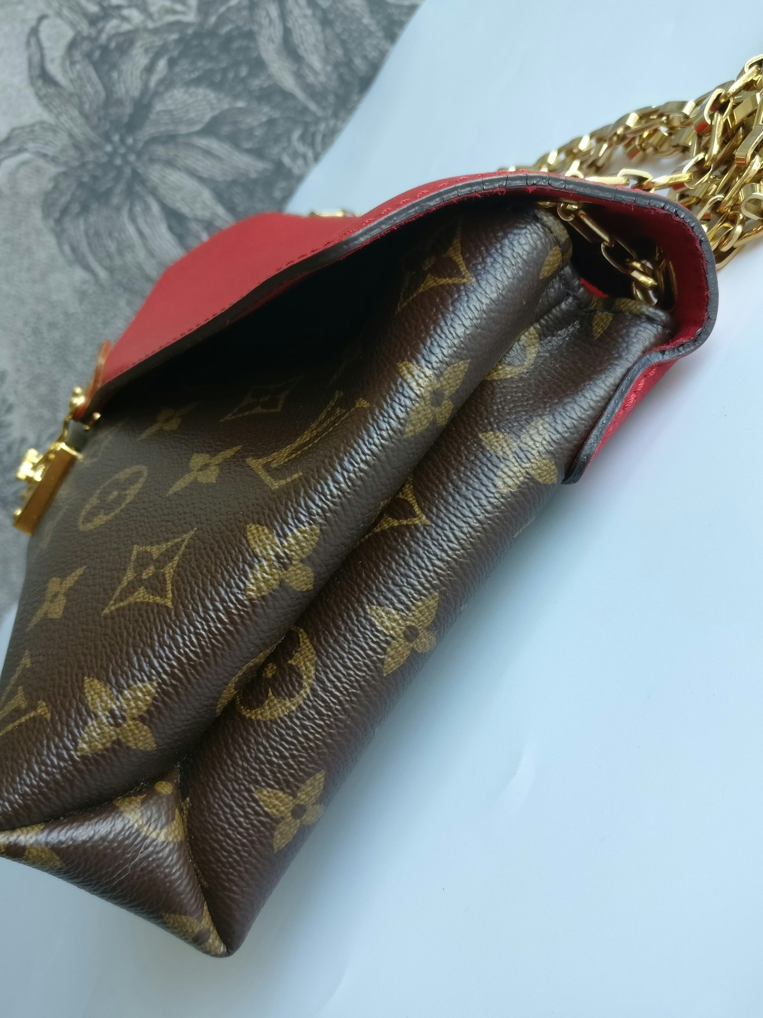 Louis Vuitton Pallas Chain Bag
