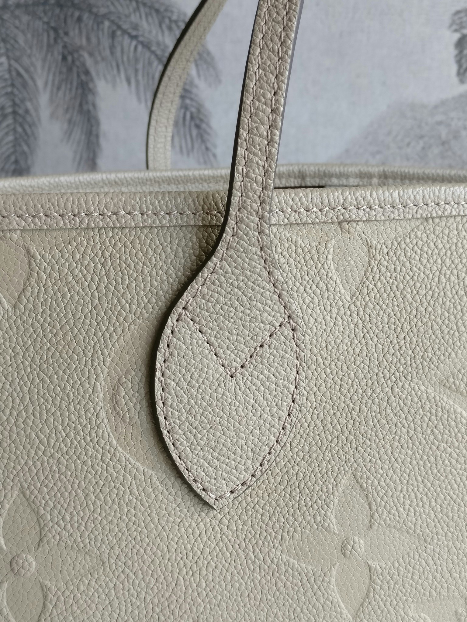 Louis Vuitton Neverfull MM empreinte Dune