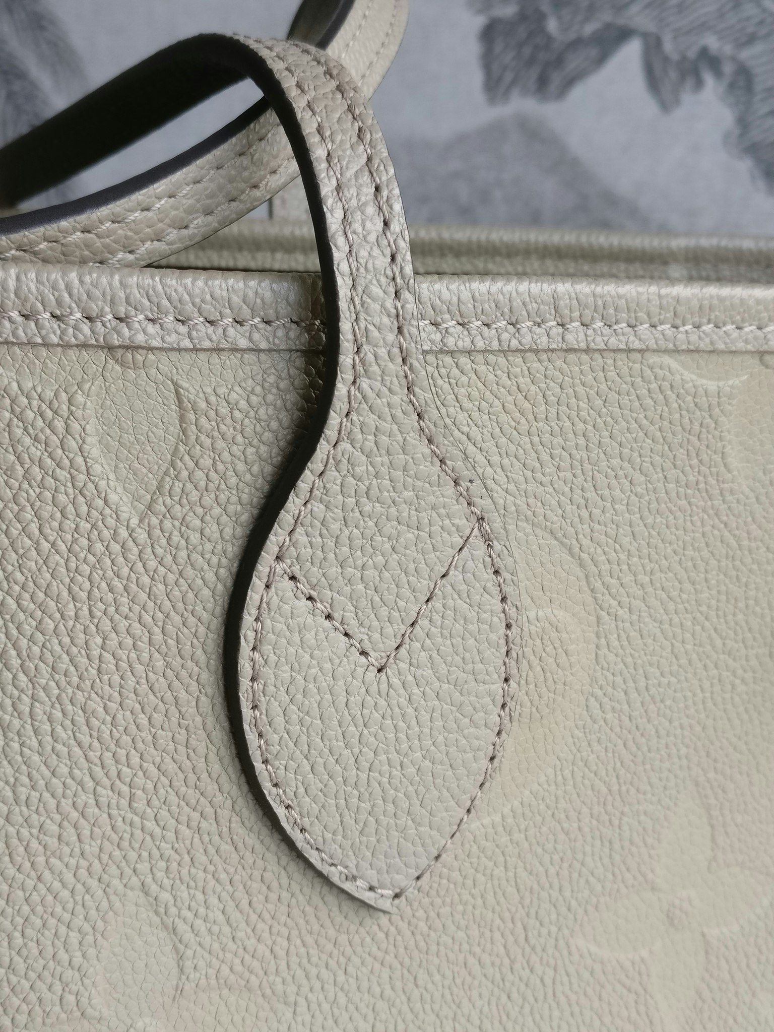 Louis Vuitton Neverfull MM empreinte Dune