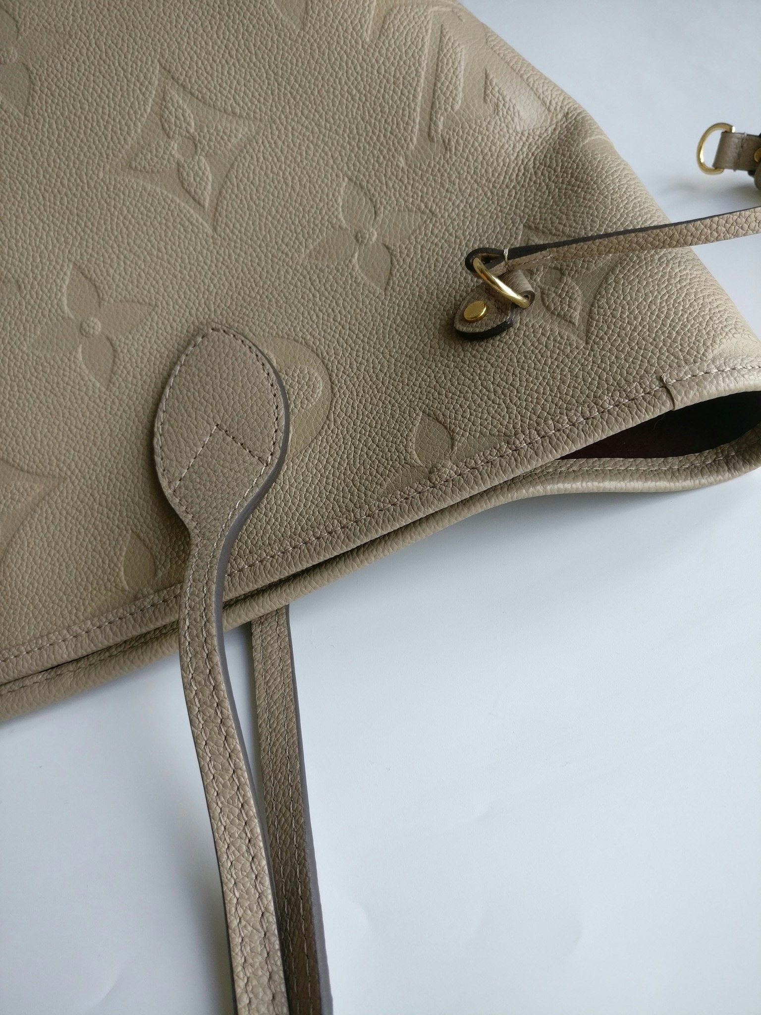 Louis Vuitton Neverfull MM empreinte Dune