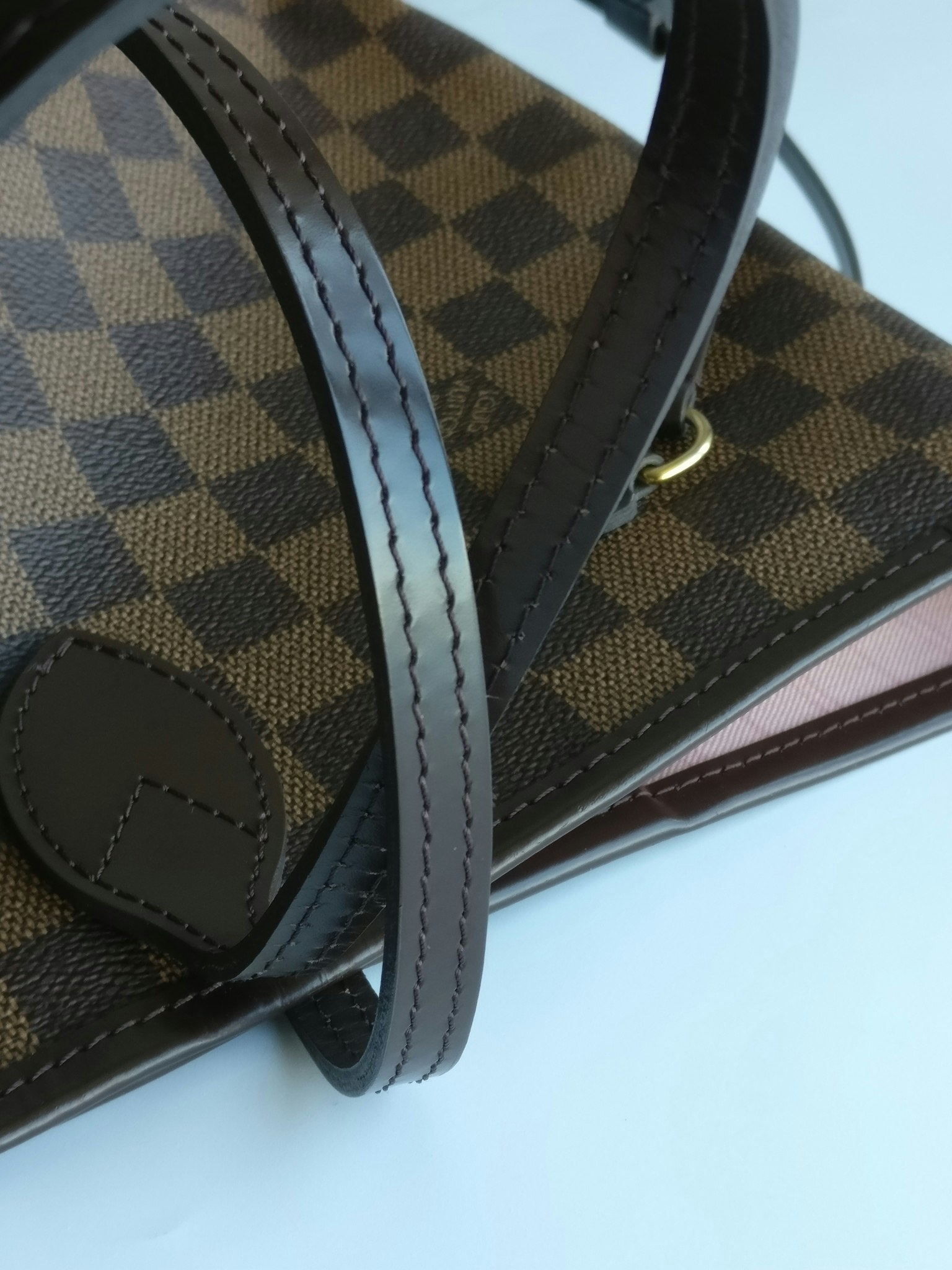 Louis Vuitton Neverfull MM damier ebene rose ballerine