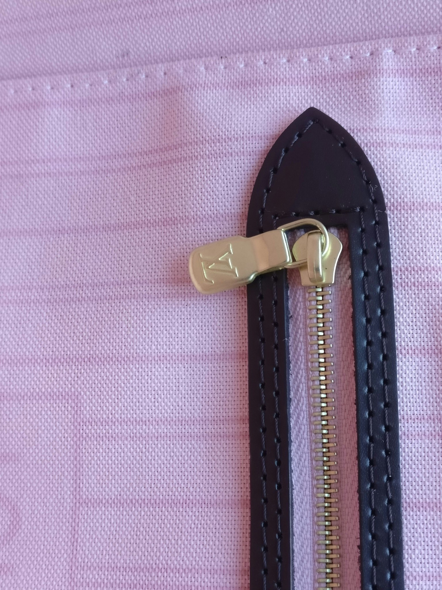 Louis Vuitton Neverfull MM damier ebene rose ballerine