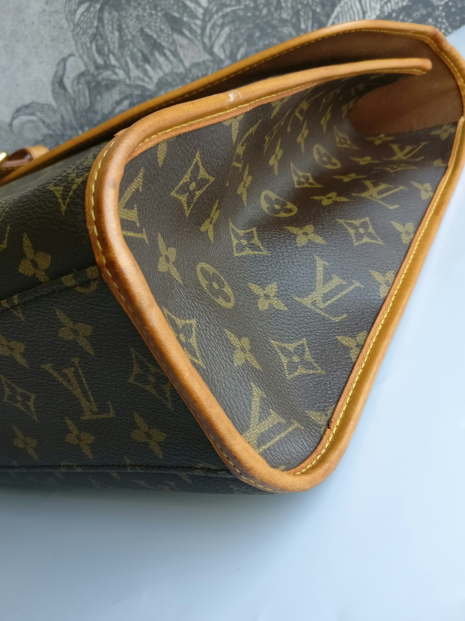 Louis Vuitton Bel Air GM