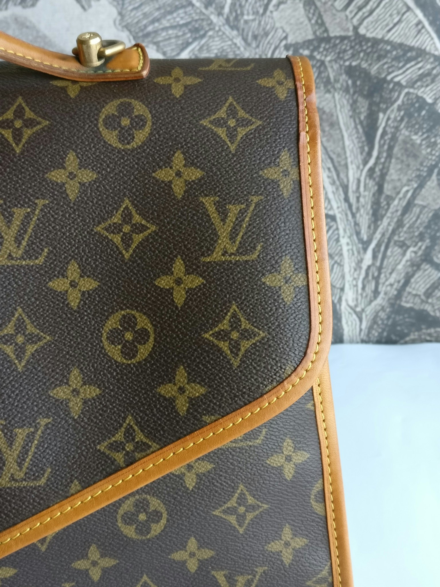 Louis Vuitton Bel Air GM