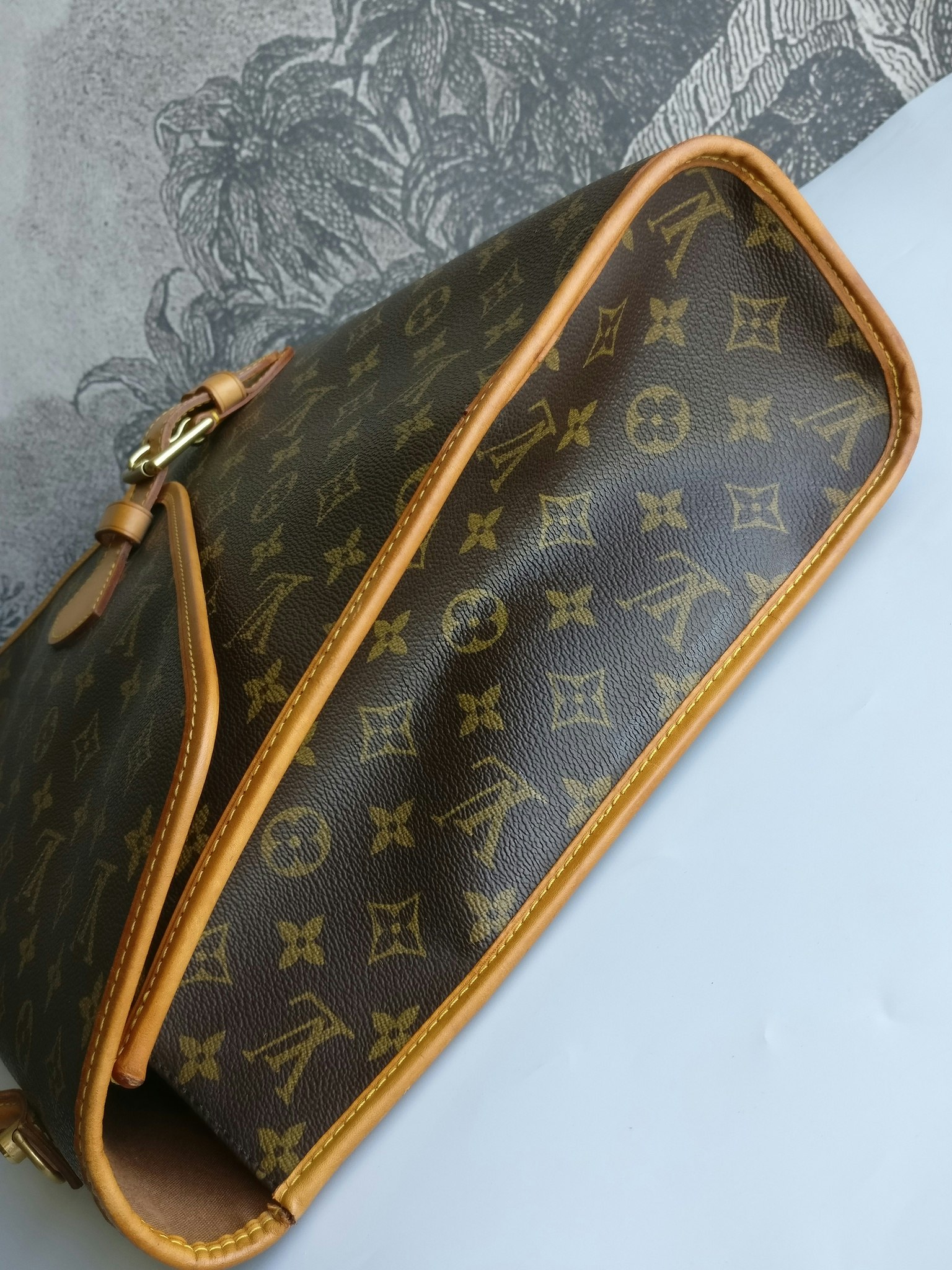 Louis Vuitton Bel Air GM