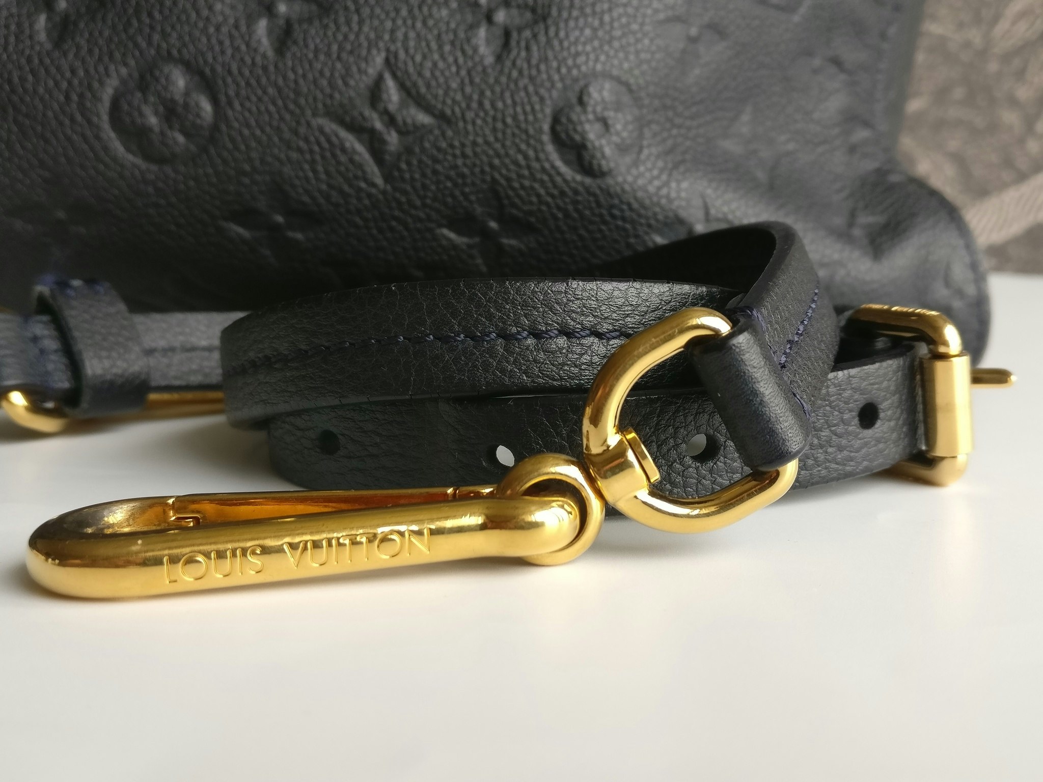 Louis Vuitton Lumineuse PM monogram empreinte