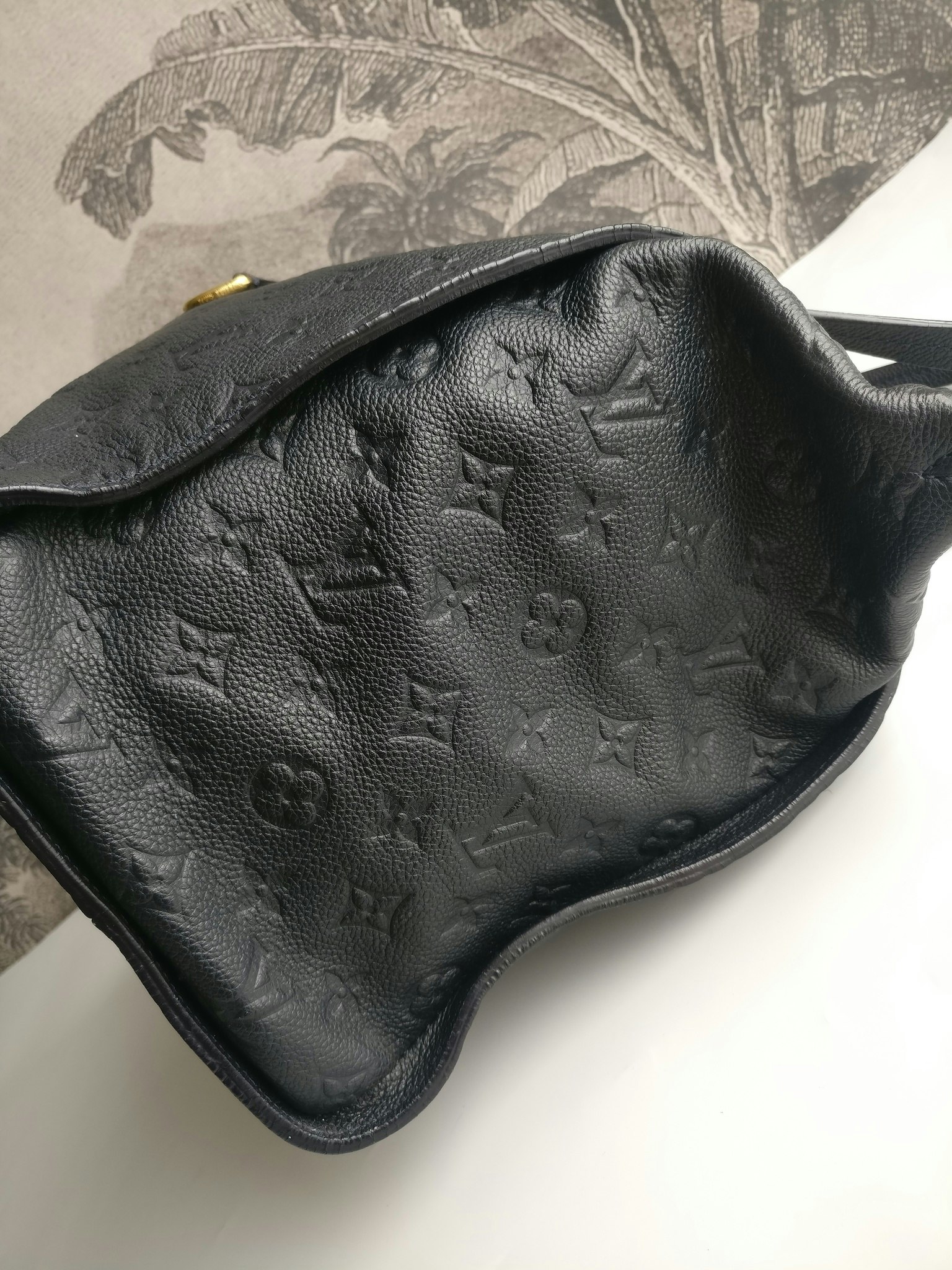 Louis Vuitton Lumineuse PM monogram empreinte