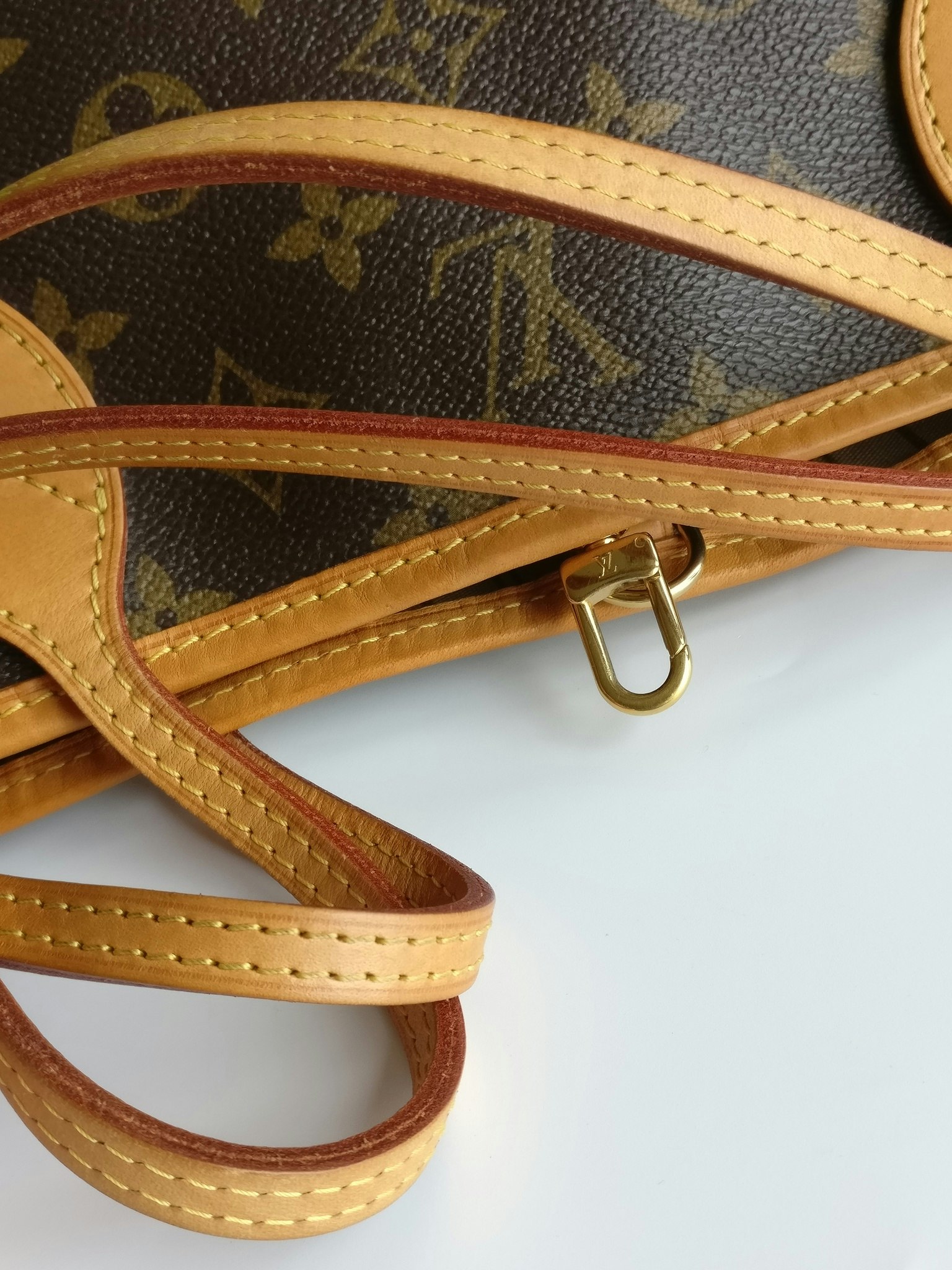 Louis Vuitton Neverfull PM