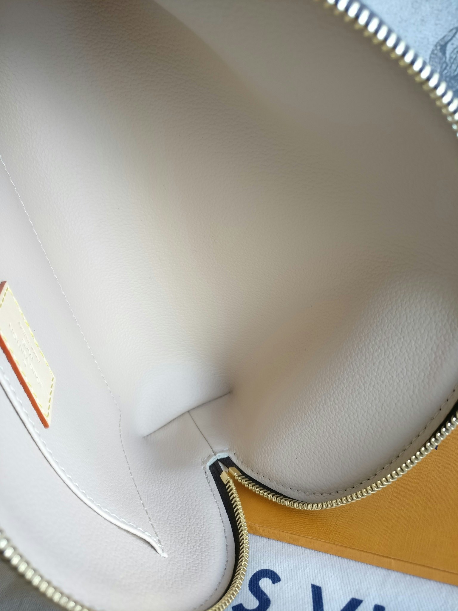 Louis Vuitton Cosmetic Pouch MM