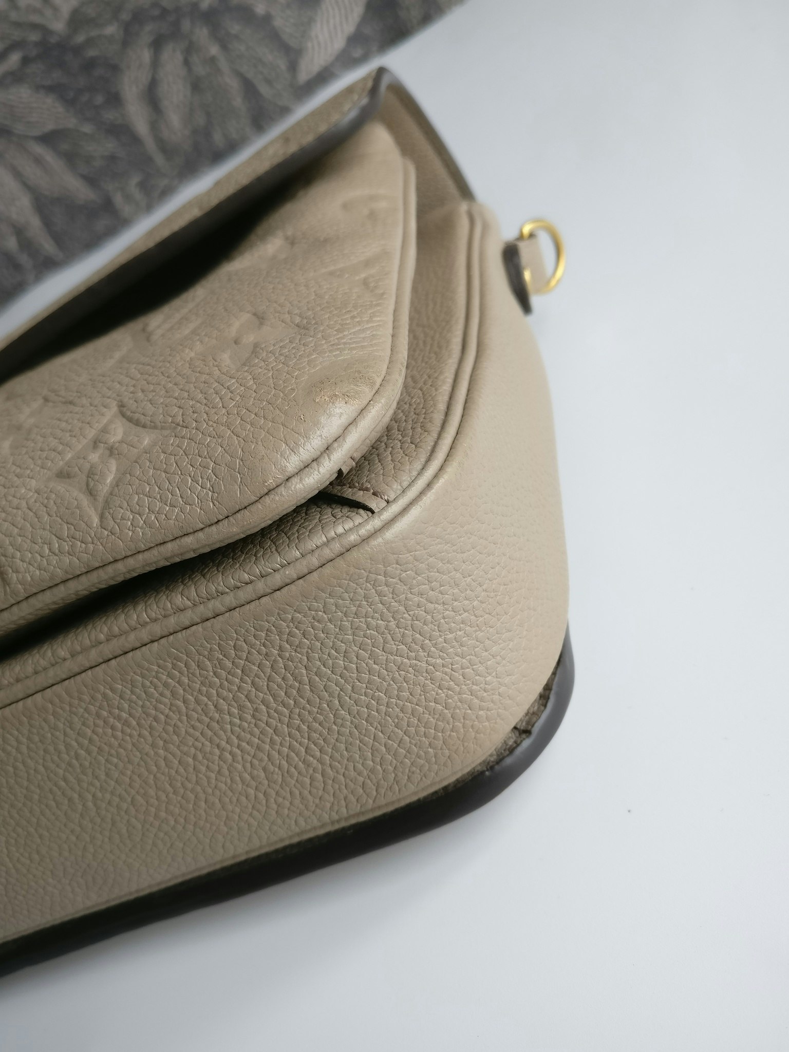Louis Vuitton Pochette Metis empreinte Dune
