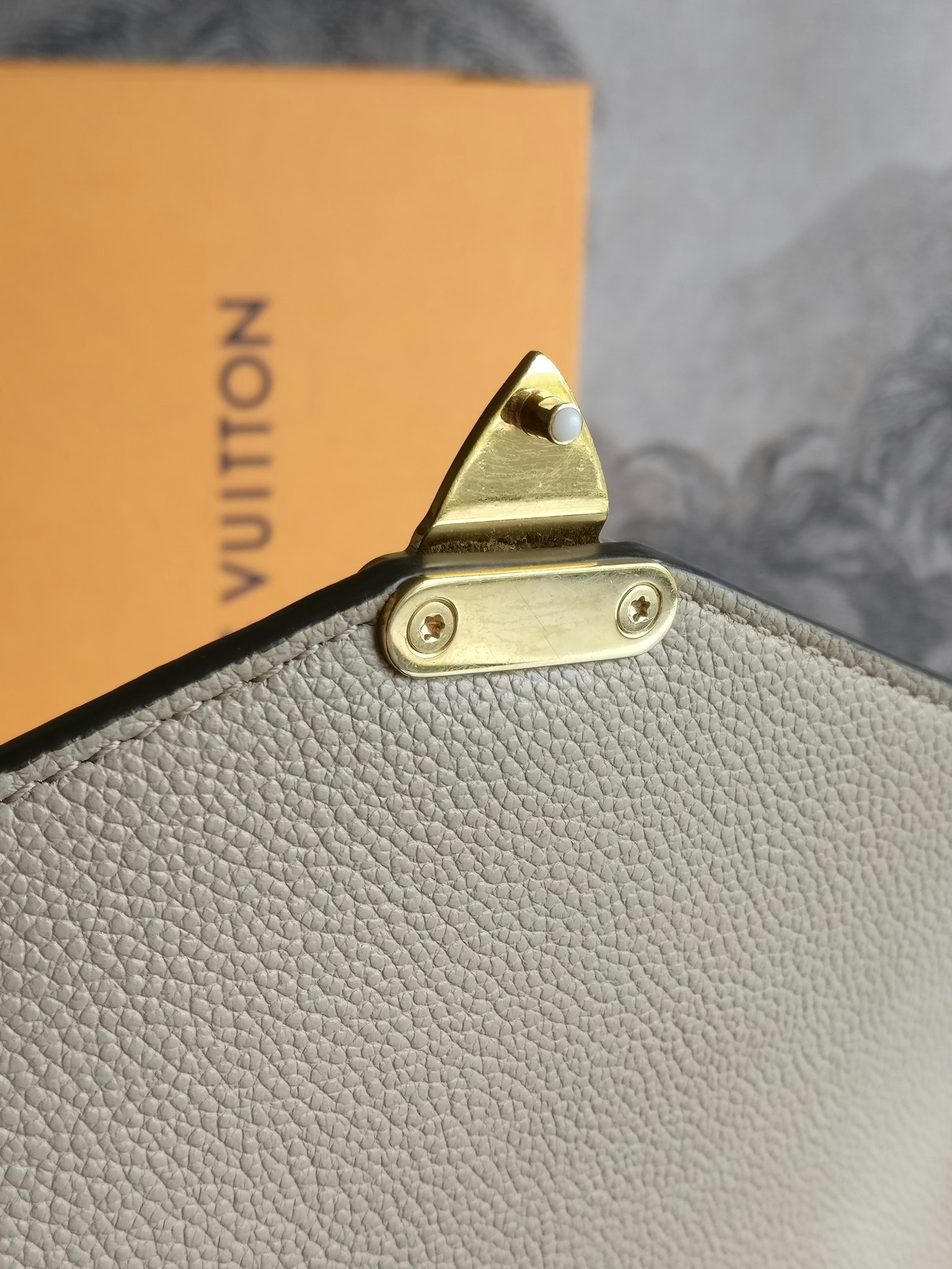 Louis Vuitton Pochette Metis empreinte Dune