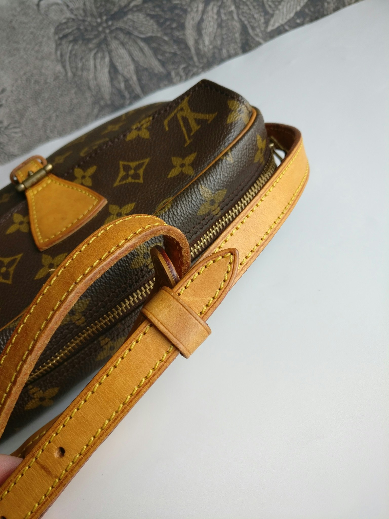 Louis Vuitton Jeune Fille PM