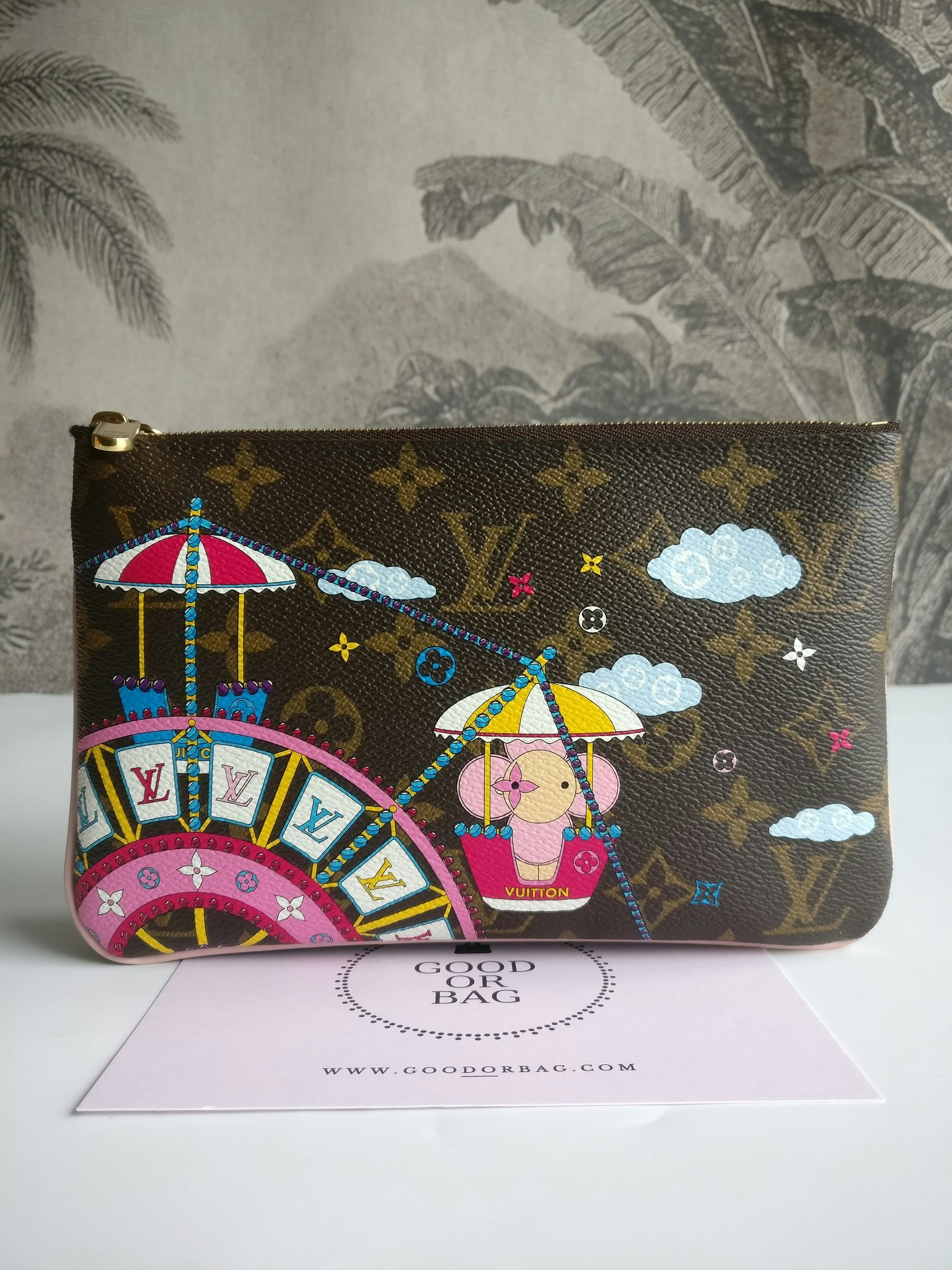 Louis Vuitton  Double Zip Pochette Illustre
