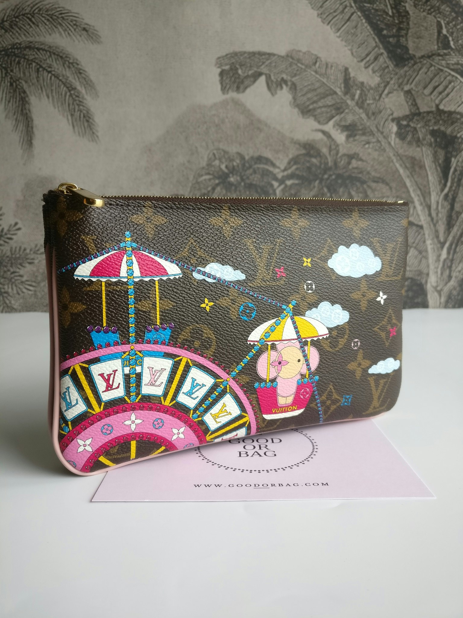 Louis Vuitton  Double Zip Pochette Illustre