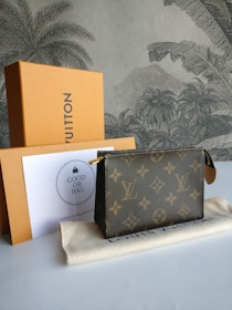 Louis Vuitton Toiletry Pouch 15