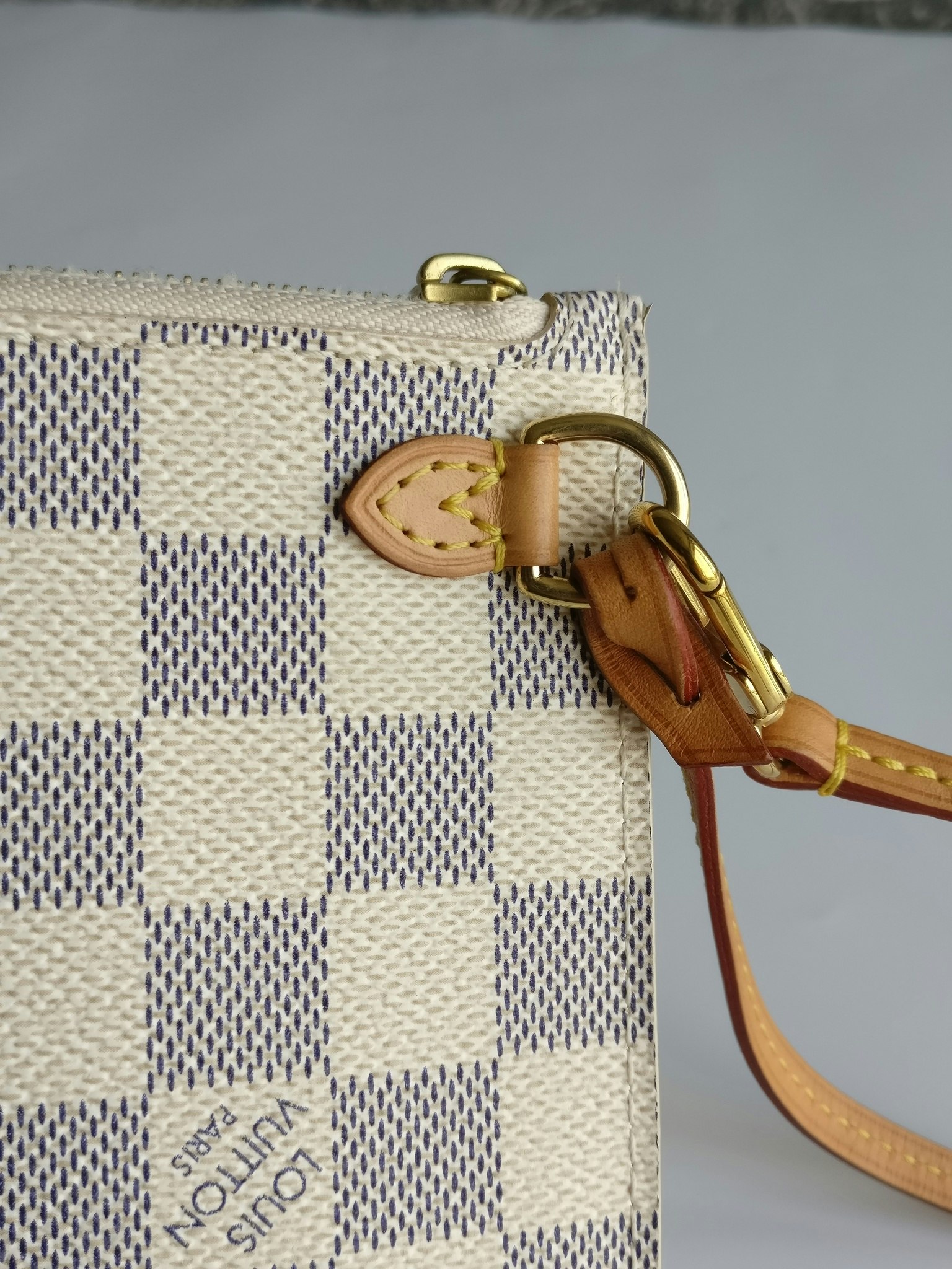 Louis Vuitton Neverfull MM Pochette azur