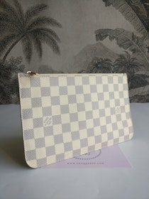 Louis Vuitton Neverfull MM Pochette azur