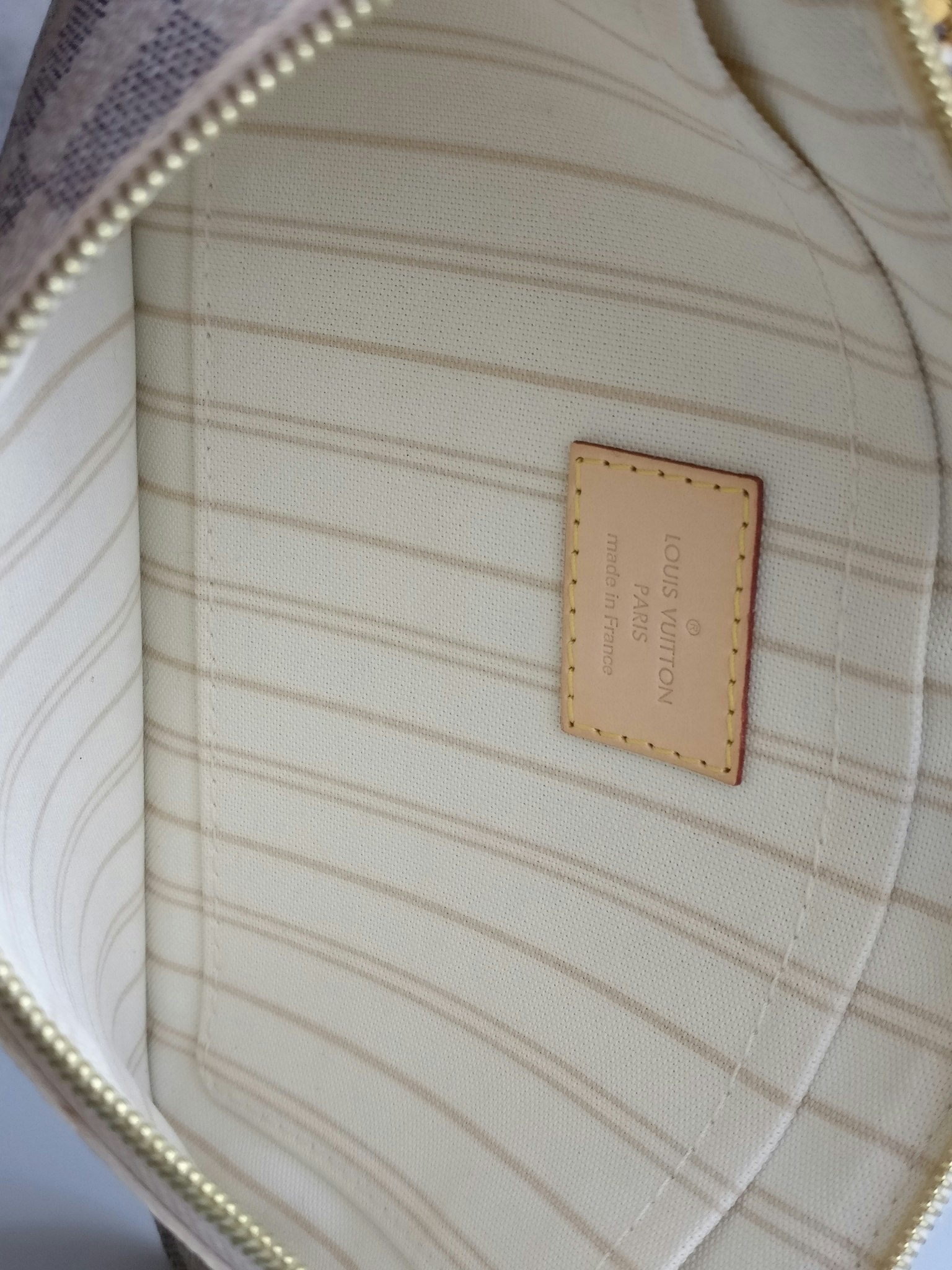 Louis Vuitton Neverfull MM Pochette azur