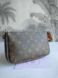 Louis Vuitton Pochette Accessoires