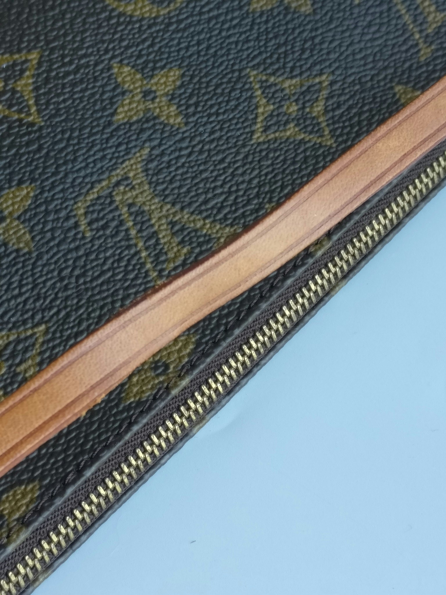 Louis Vuitton Pochette Accessoires