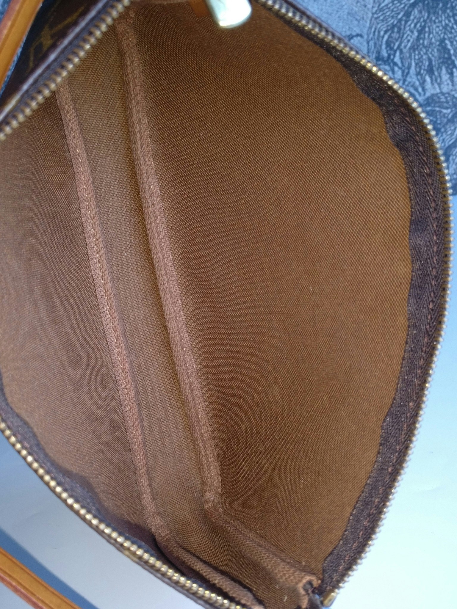 Louis Vuitton Pochette Accessoires
