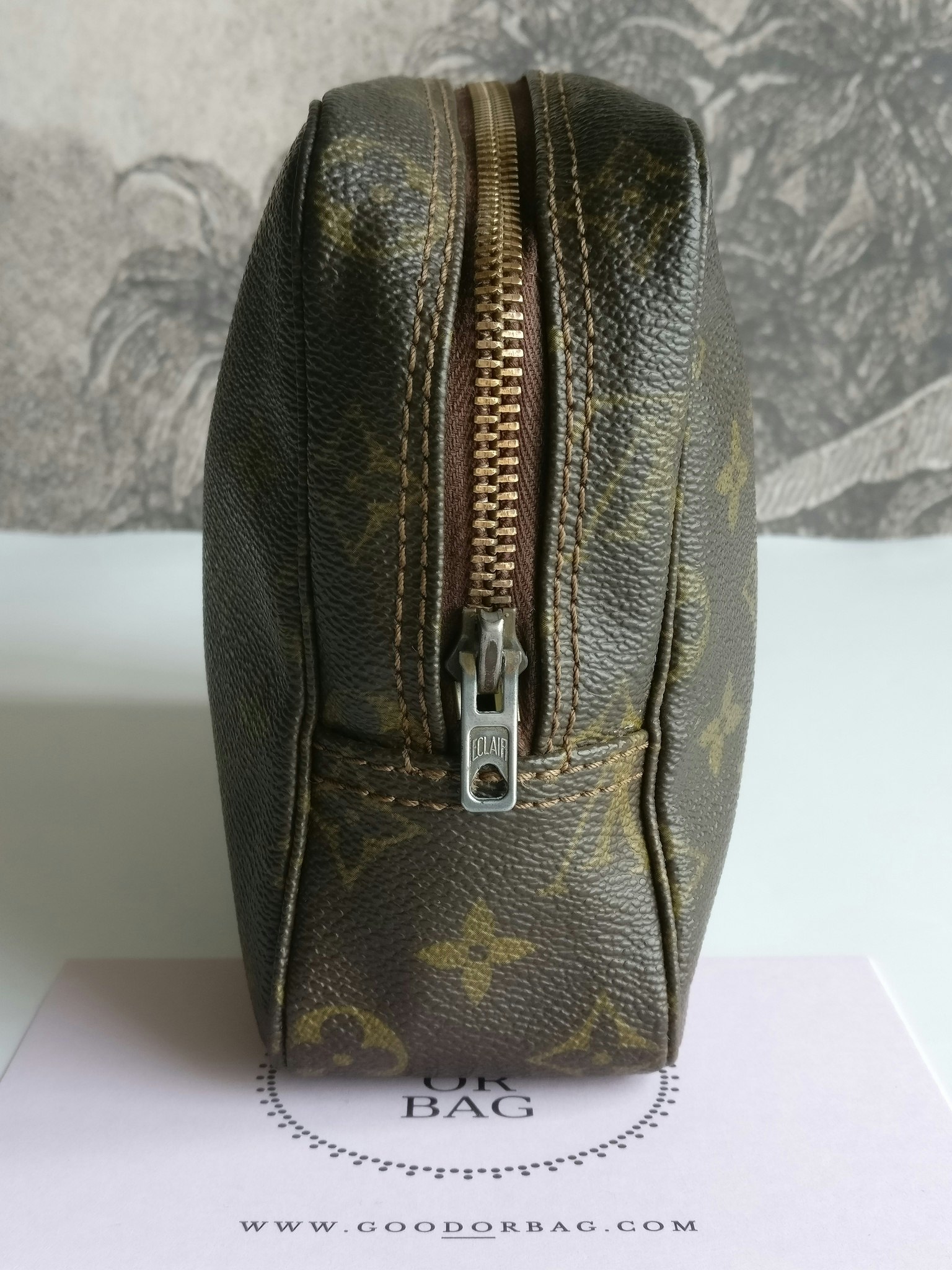 Louis Vuitton Trousse Toilette 23