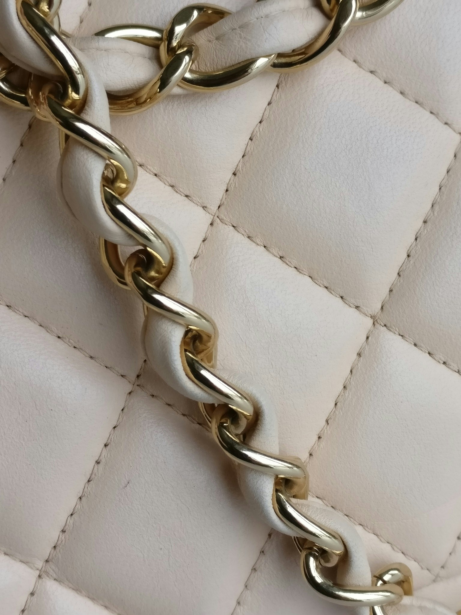 Chanel Jumbo Classic Single Flap Bag