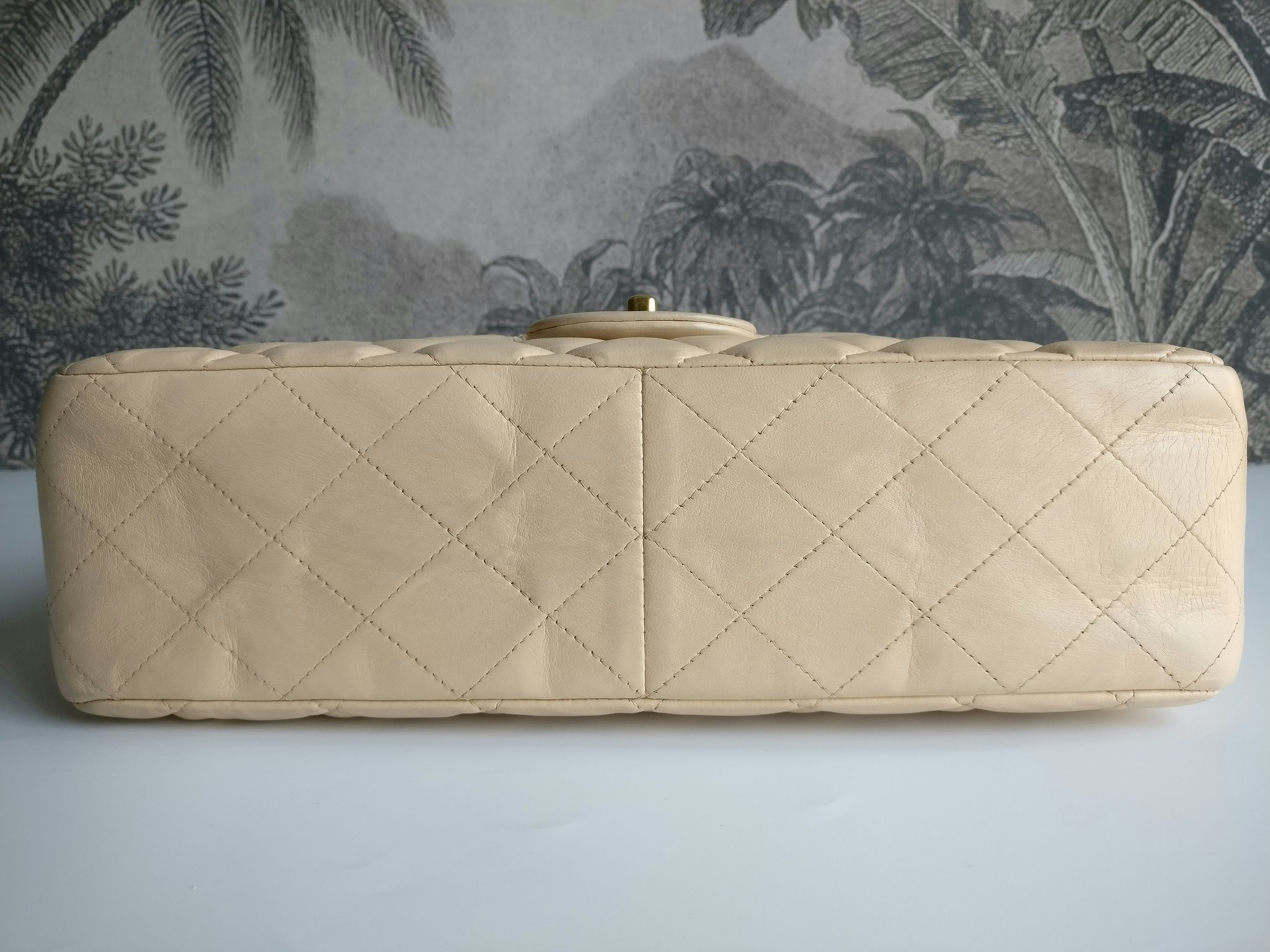 Chanel Jumbo Classic Single Flap Bag