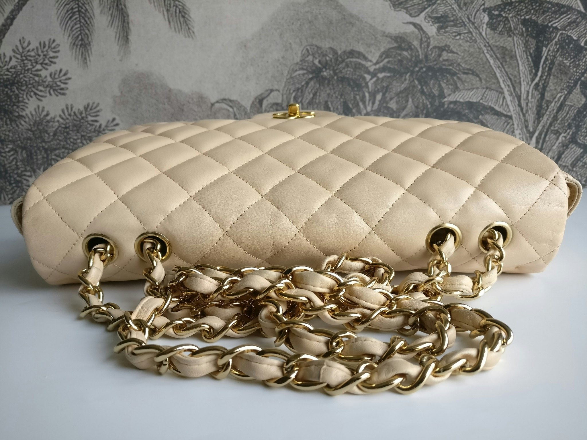 Chanel Jumbo Classic Single Flap Bag
