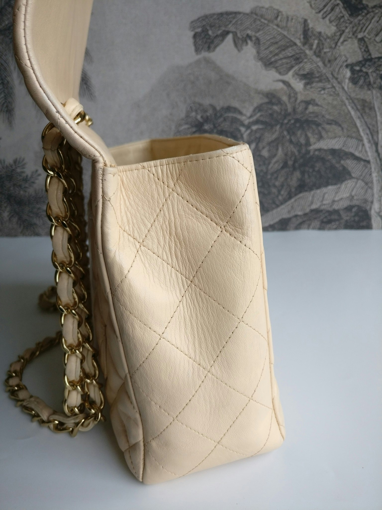 Chanel Jumbo Classic Single Flap Bag