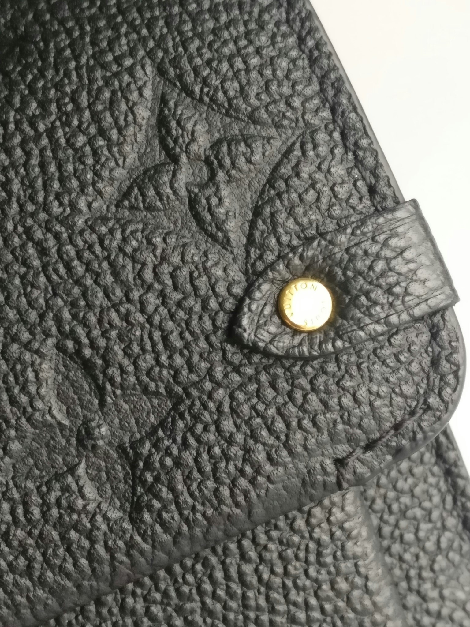 Louis Vuitton Vavin Chain Wallet empreinte