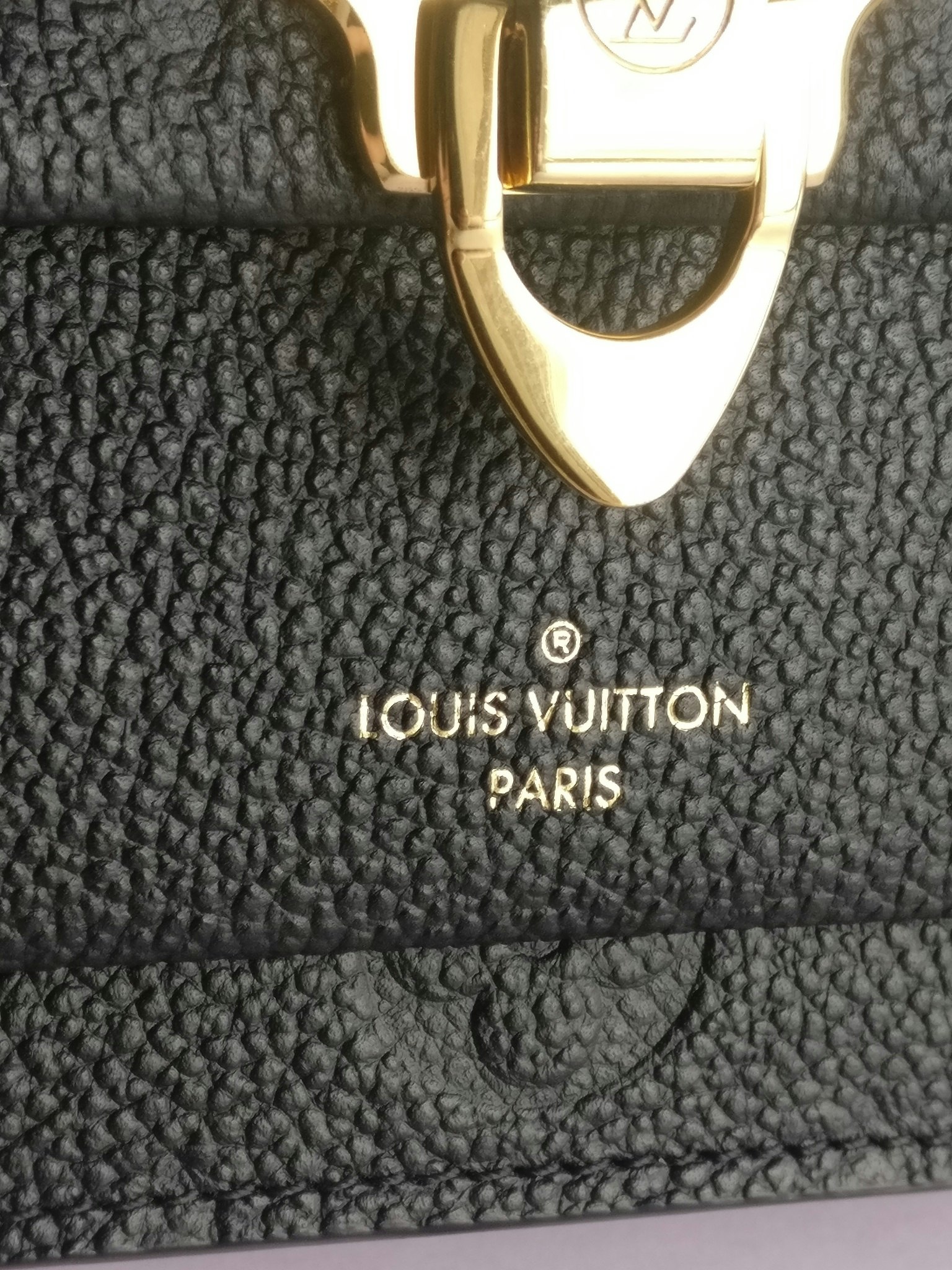 Louis Vuitton Vavin Chain Wallet empreinte