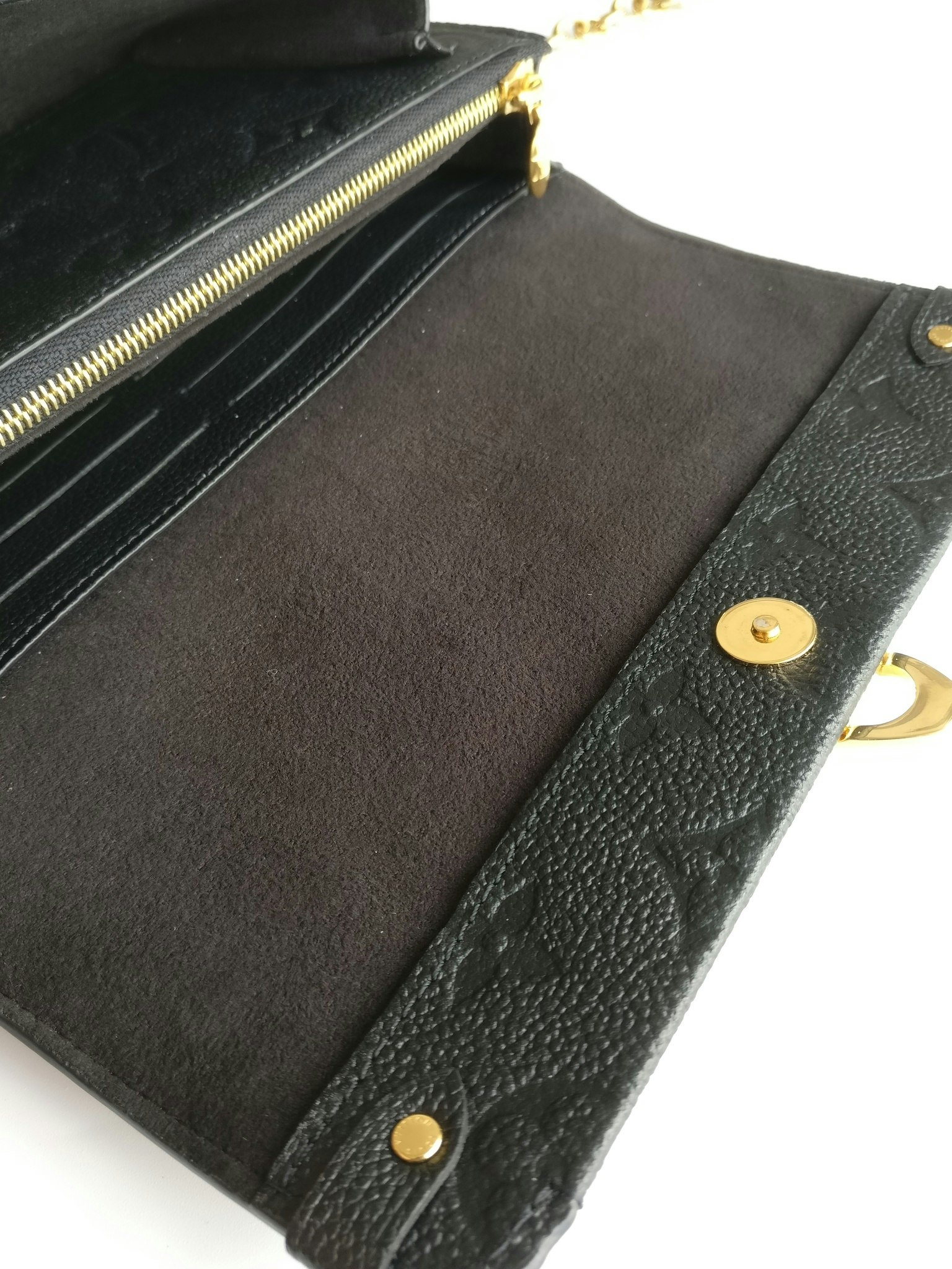 Louis Vuitton Vavin Chain Wallet empreinte