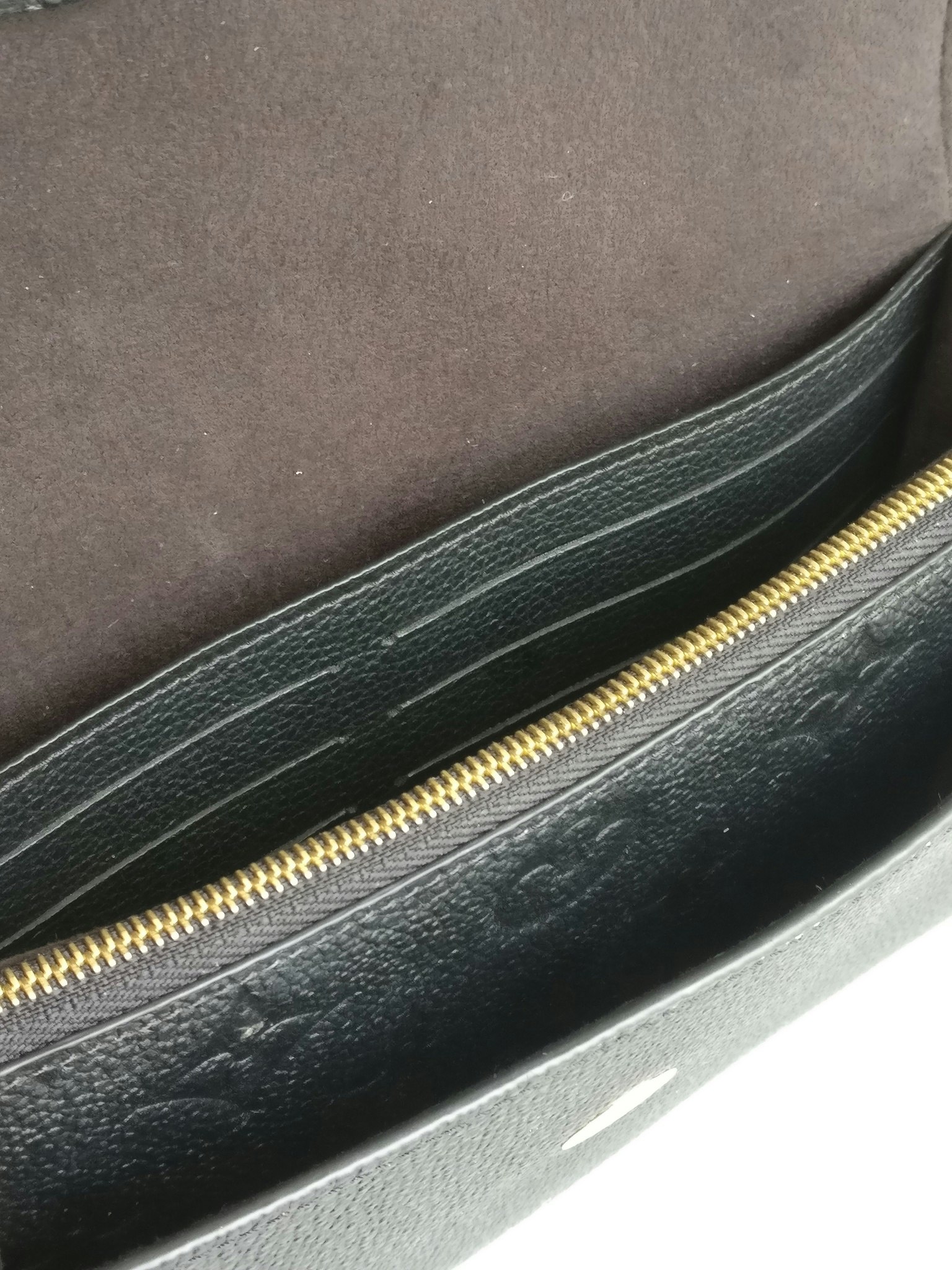 Louis Vuitton Vavin Chain Wallet empreinte