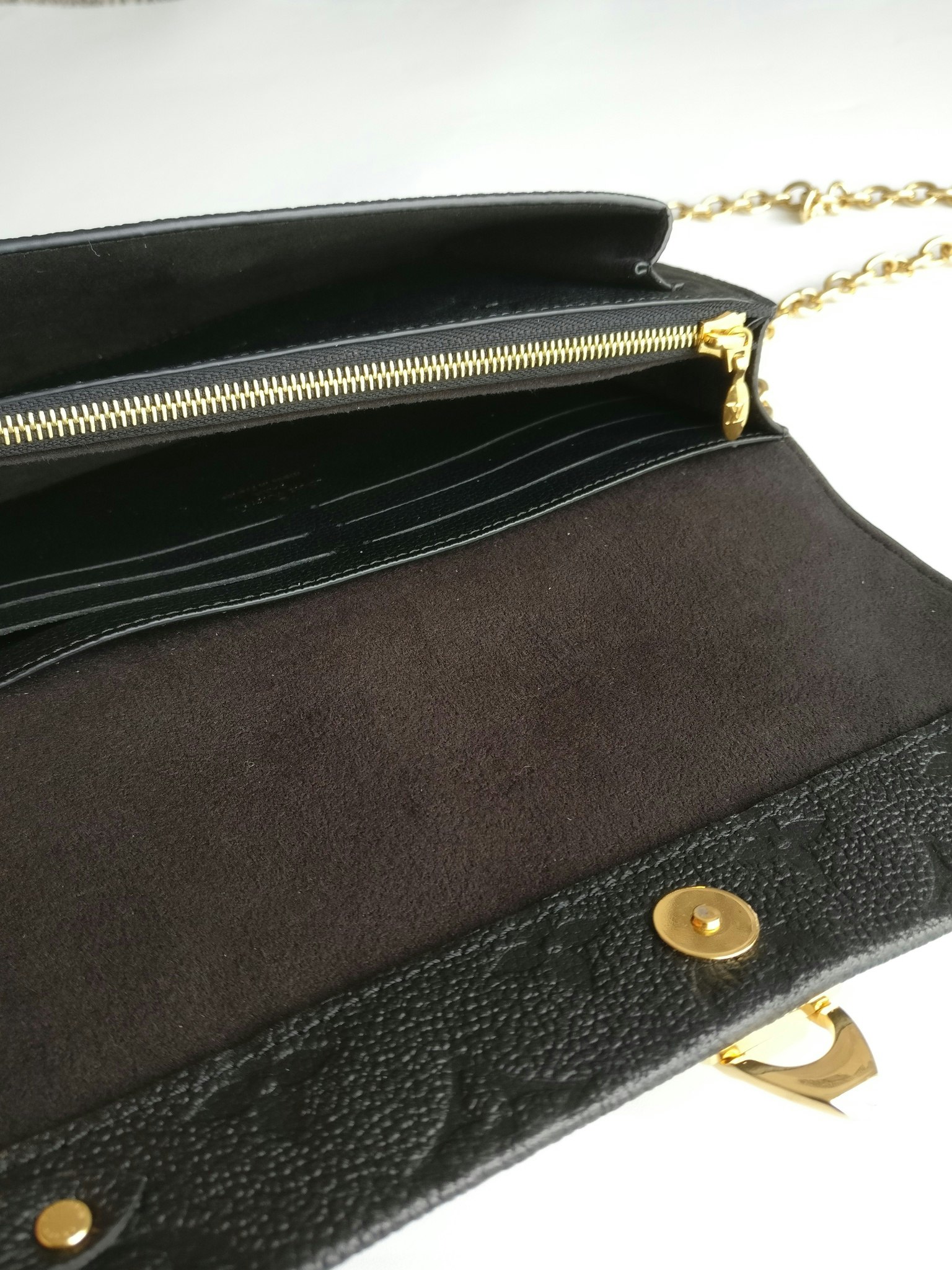 Louis Vuitton Vavin Chain Wallet empreinte