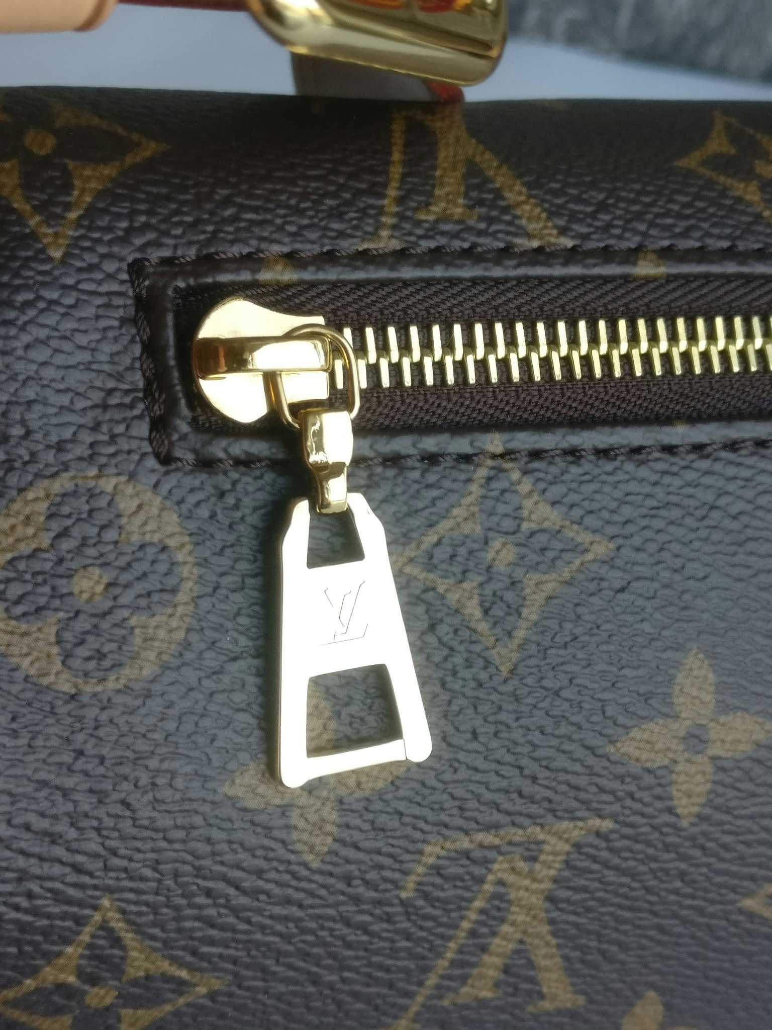 Louis Vuitton Bumbag