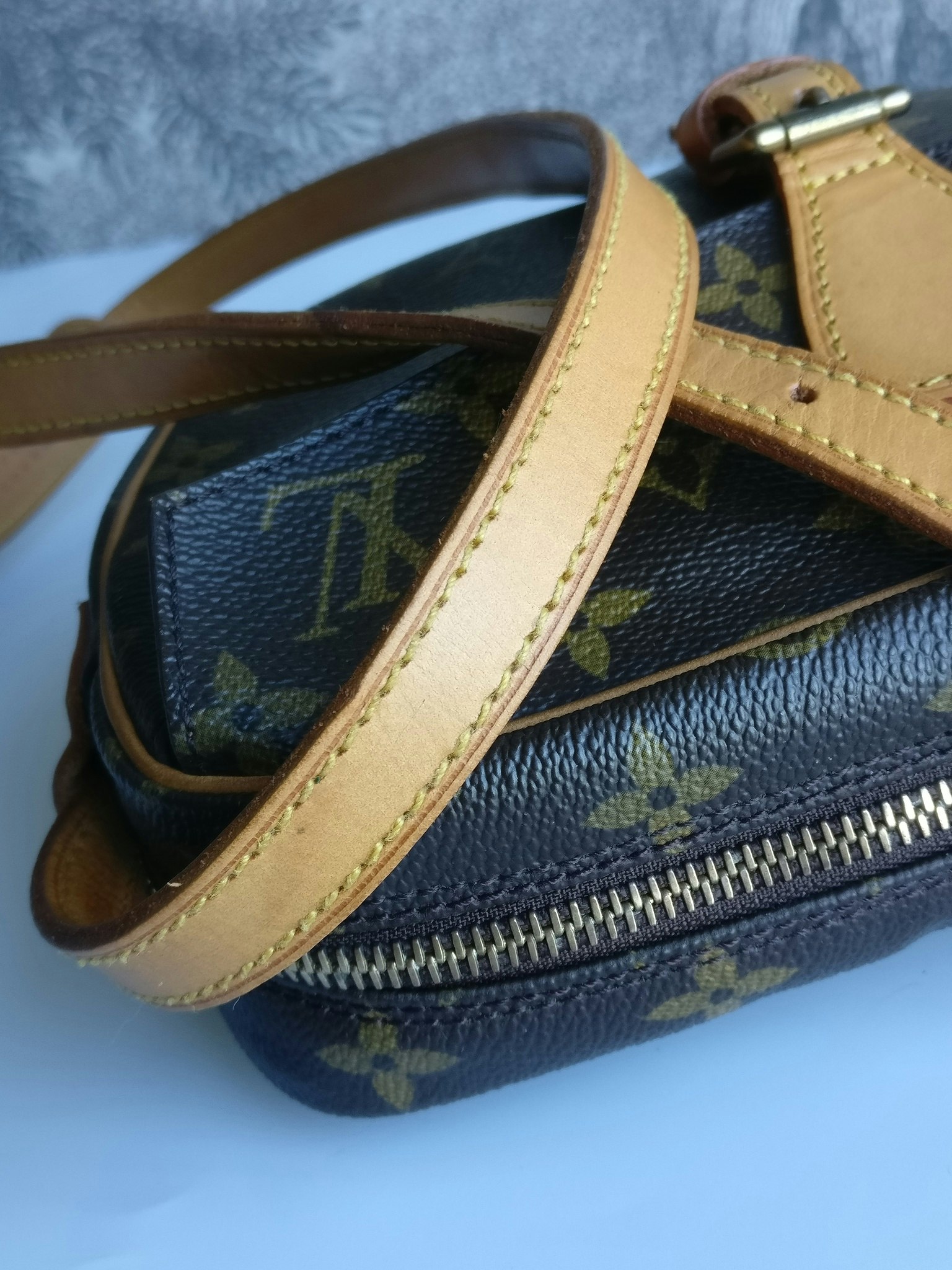 Louis Vuitton Jeune Fille PM