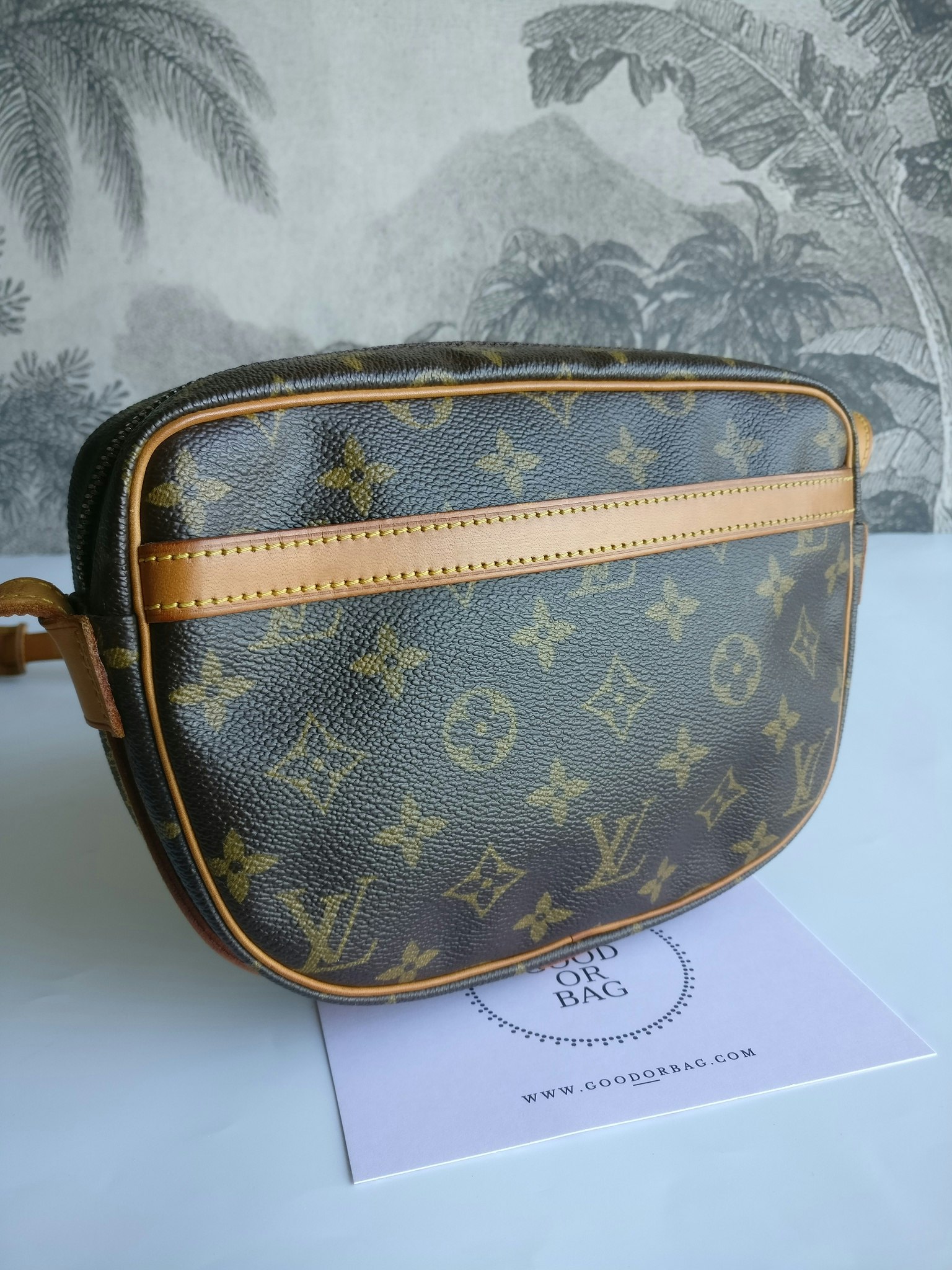 Louis Vuitton Jeune Fille PM