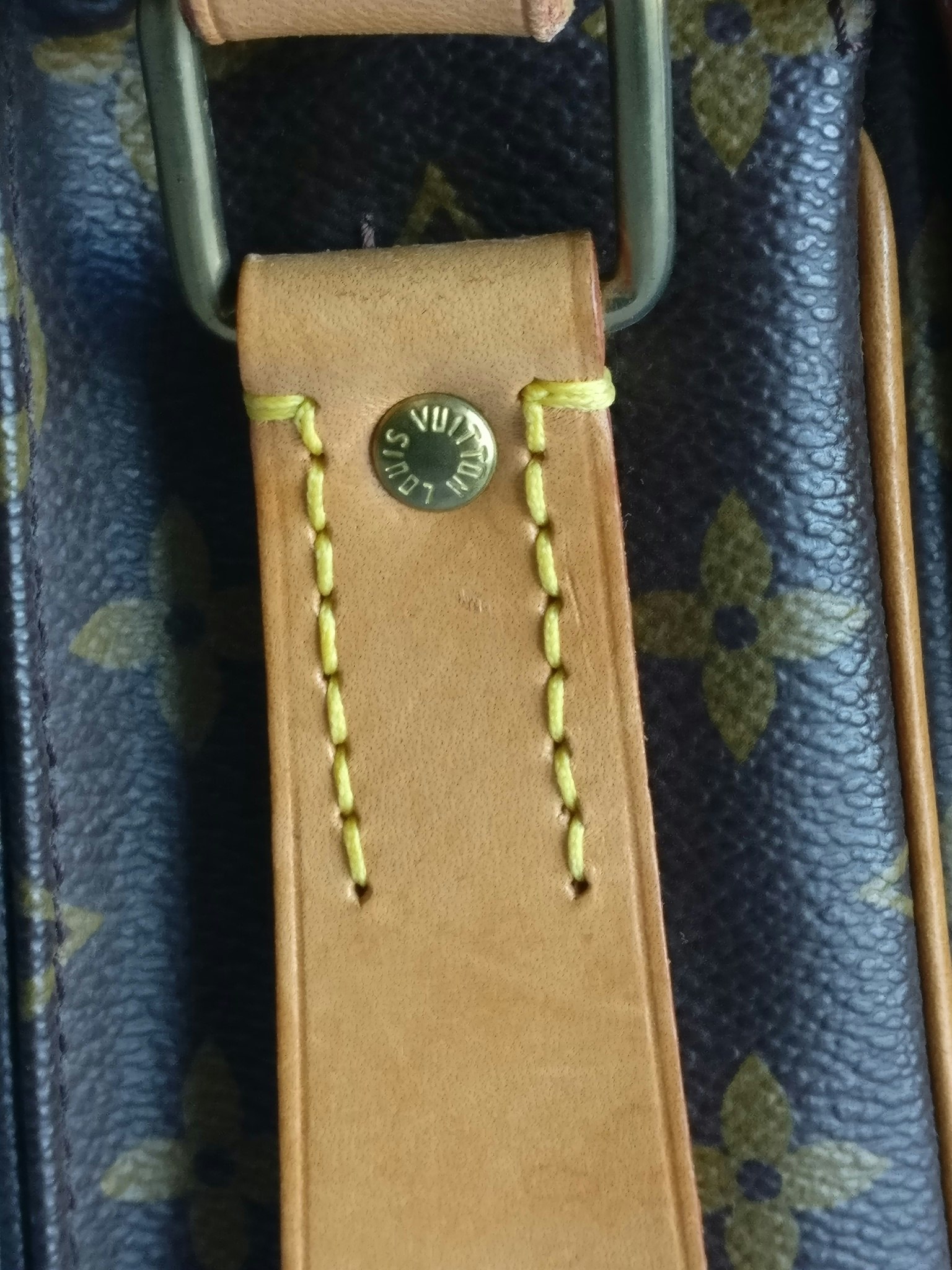Louis Vuitton Cartouchiere MM