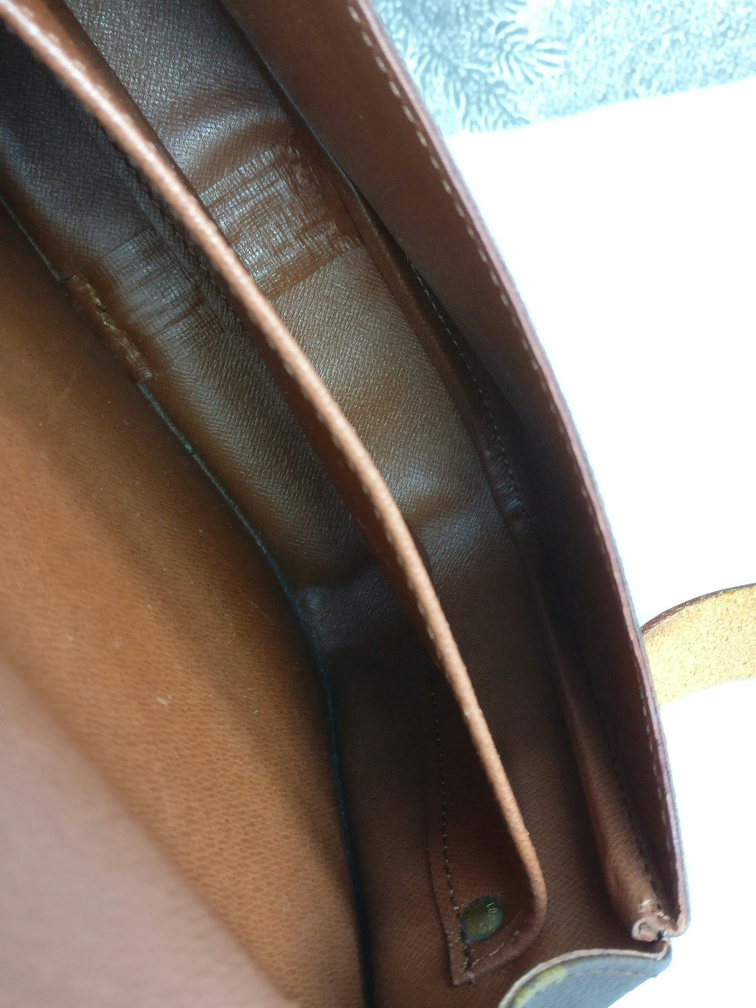 Louis Vuitton Cartouchiere MM