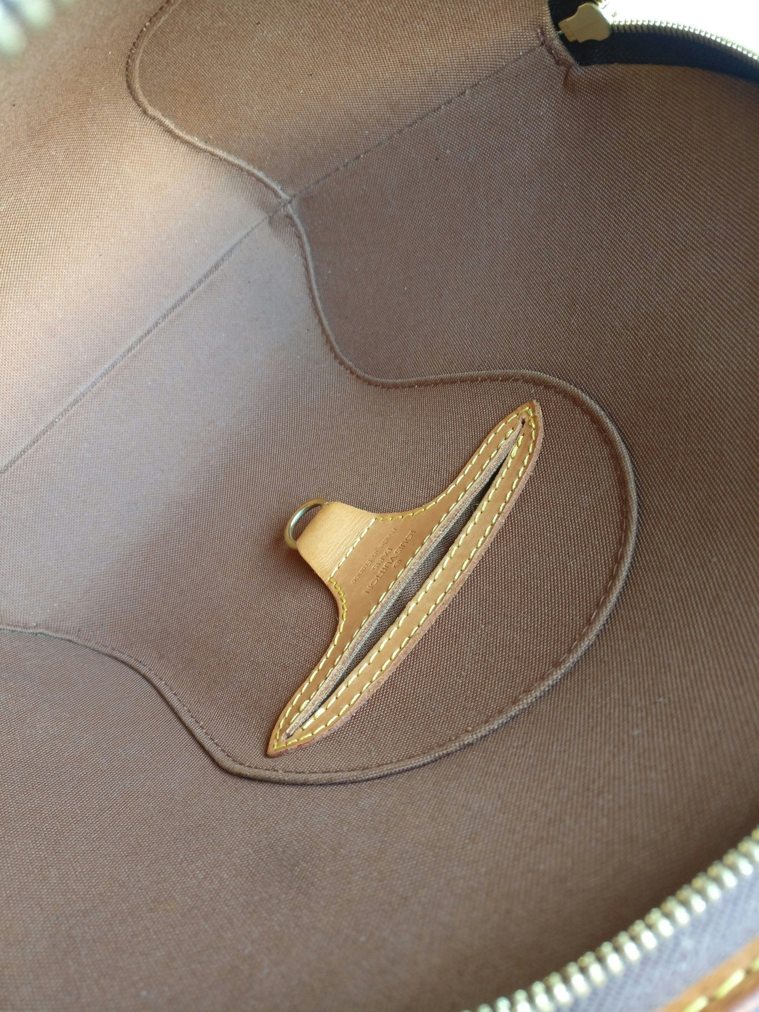 Louis Vuitton Ellipse PM