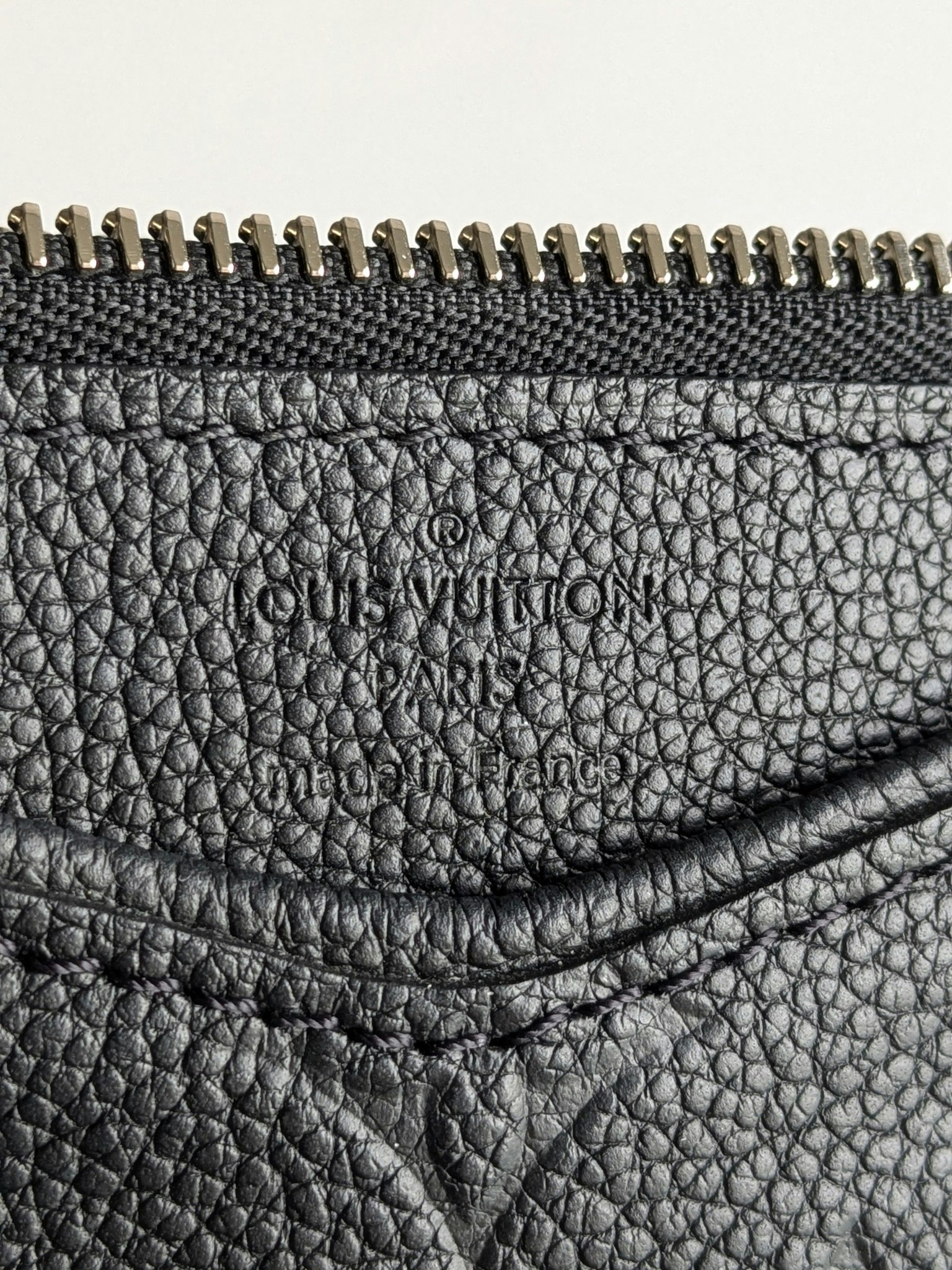 Louis Vuitton Pochette Pallas Uniformes crossbody